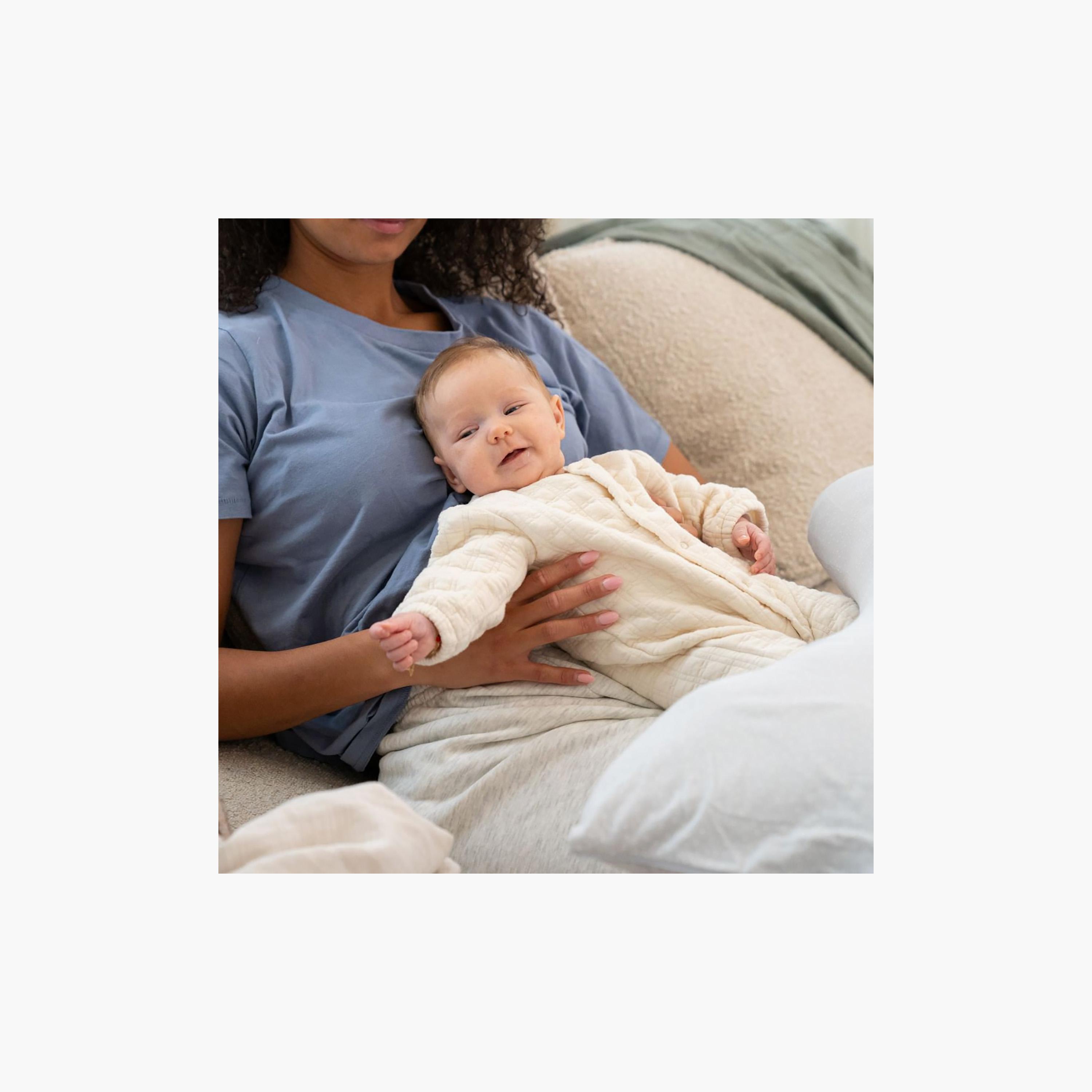 Doomoo Maxxy Little Dots Maternity Pillow-baby-maternalcare-pregnancypillows-image-11