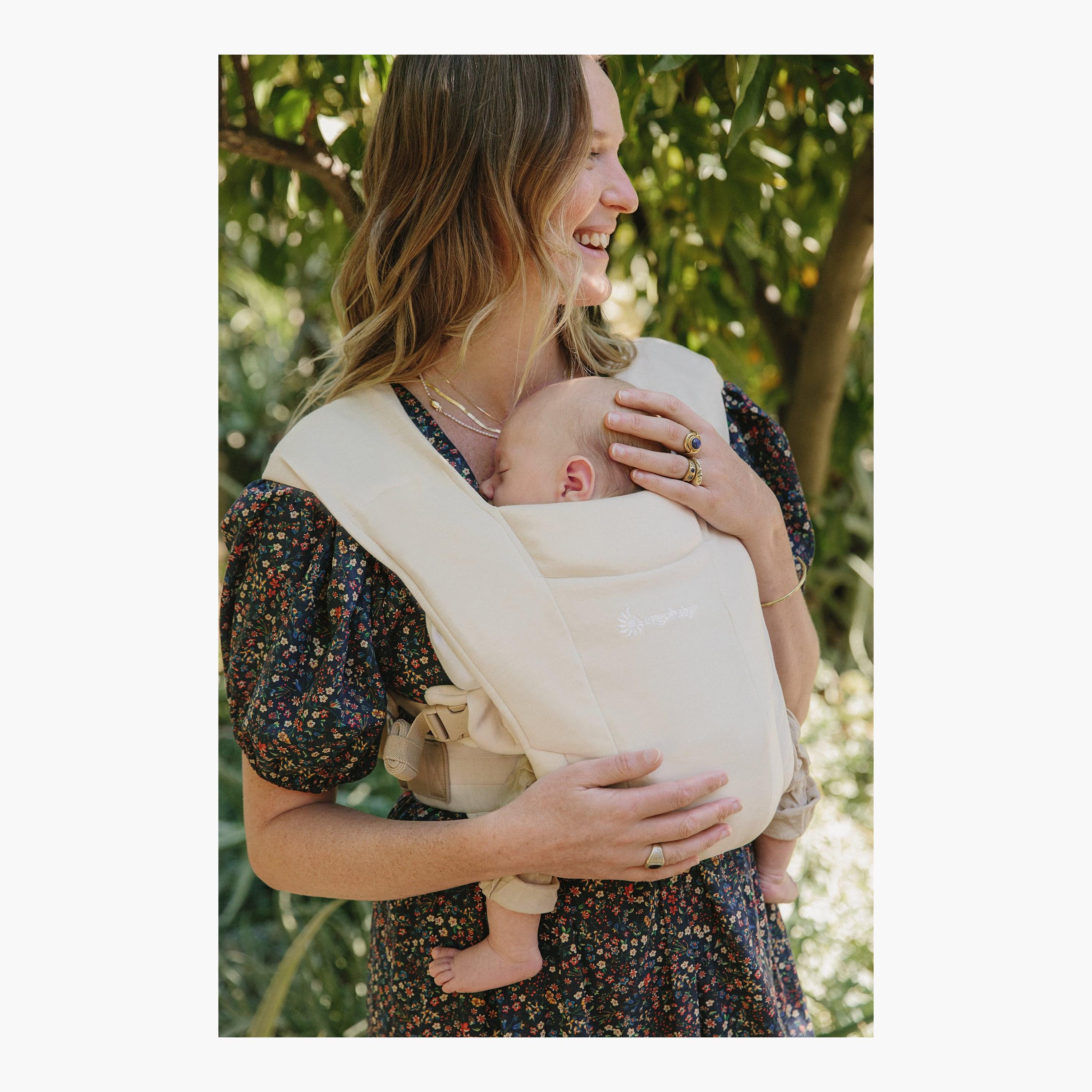 Ergobaby Embrace Baby Carrier-baby-gear-babycarriers-image-10