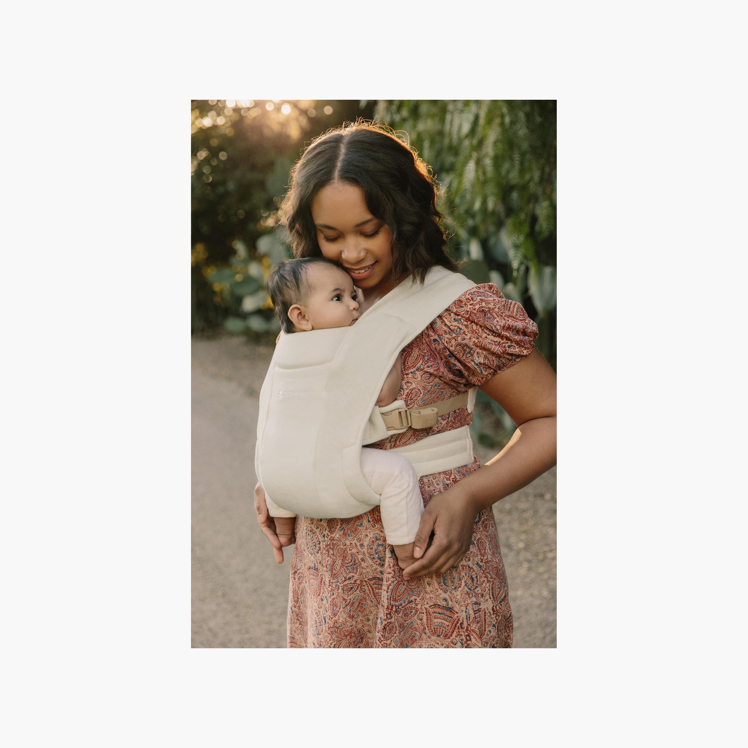 Ergobaby Embrace Baby Carrier-baby-gear-babycarriers-image-3