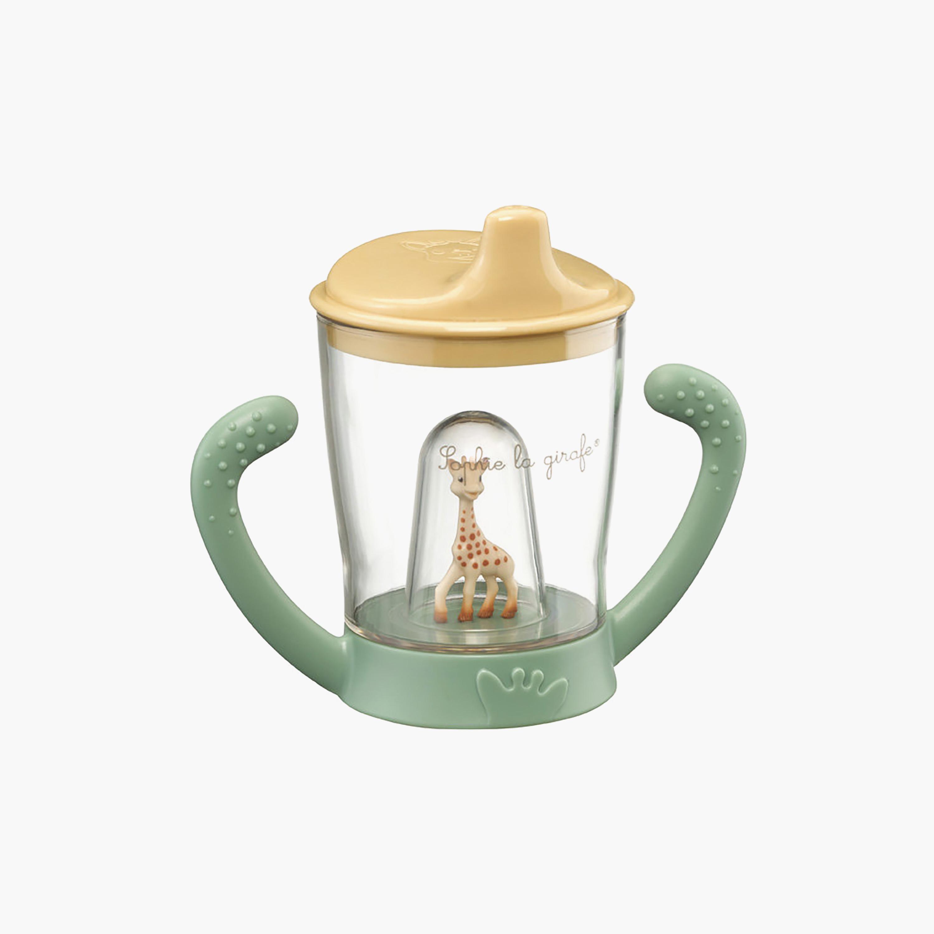 كوب ماء للأطفال بمقبض مضاد للانسكاب بتصميم الزرافة صوفي-baby-feeding-mealtimeessentials-image-1