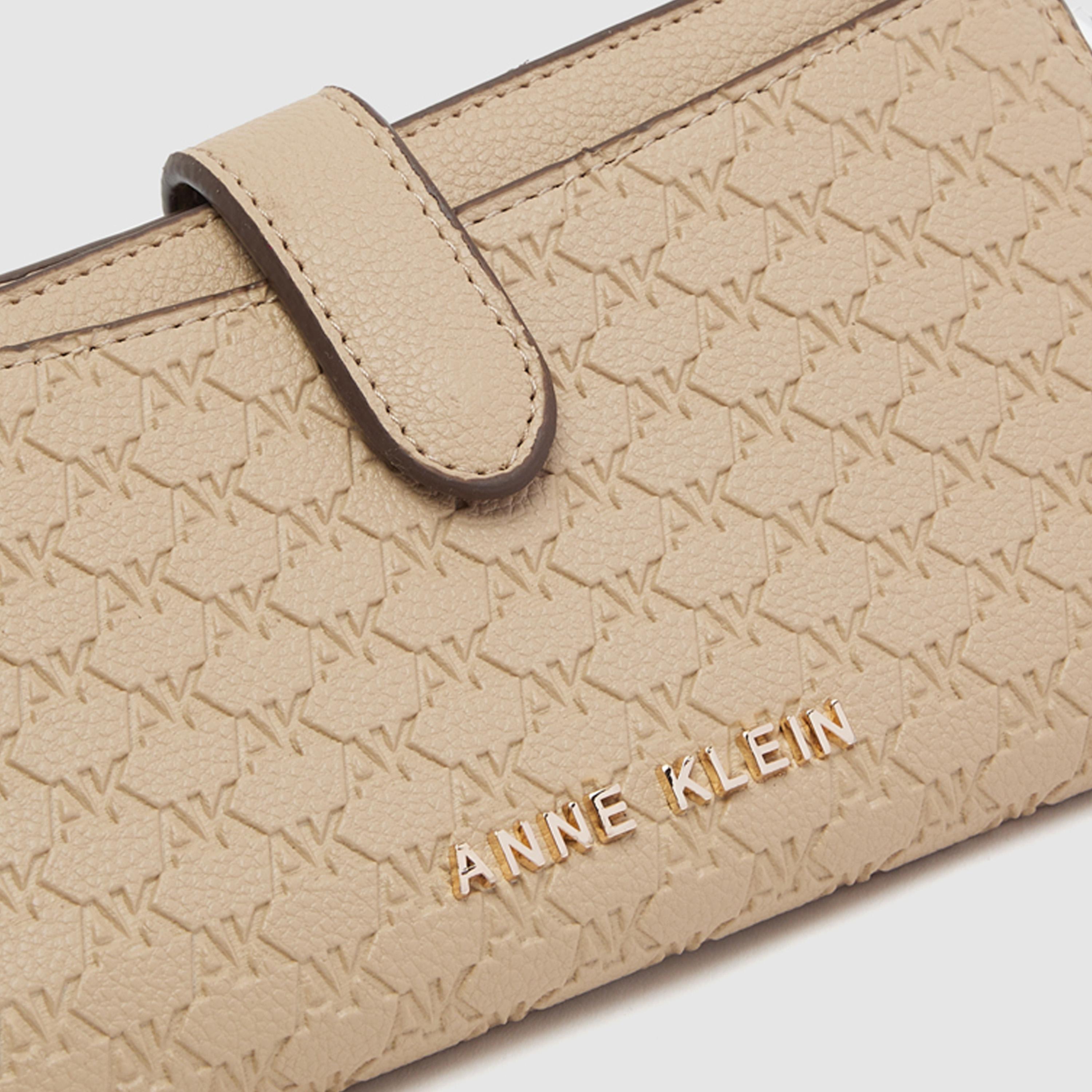 آن كلين - محفظة مونوغرام مع إغلاق مغناطيسي | 23.62 × 5.08 × 14.22 سم-women-bagsandwallets-wallets-image-5