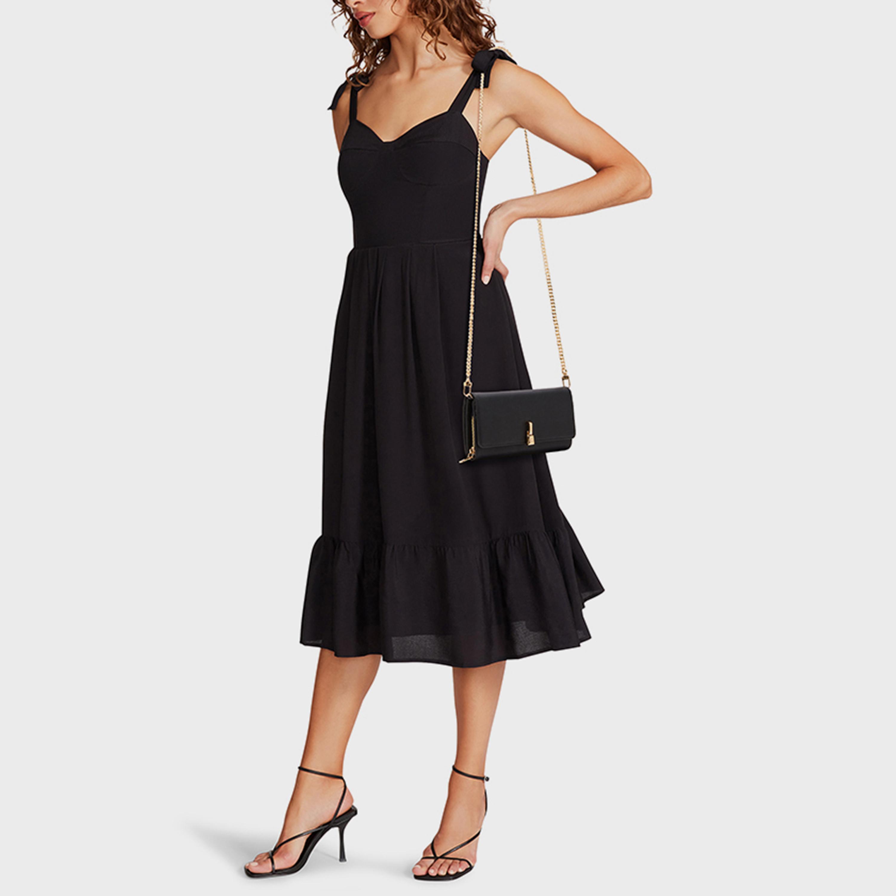 آن كلين - محفظة سادة بغطاء وسلسلة | 19.98 × 9.52 سم-women-bagsandwallets-wallets-image-2