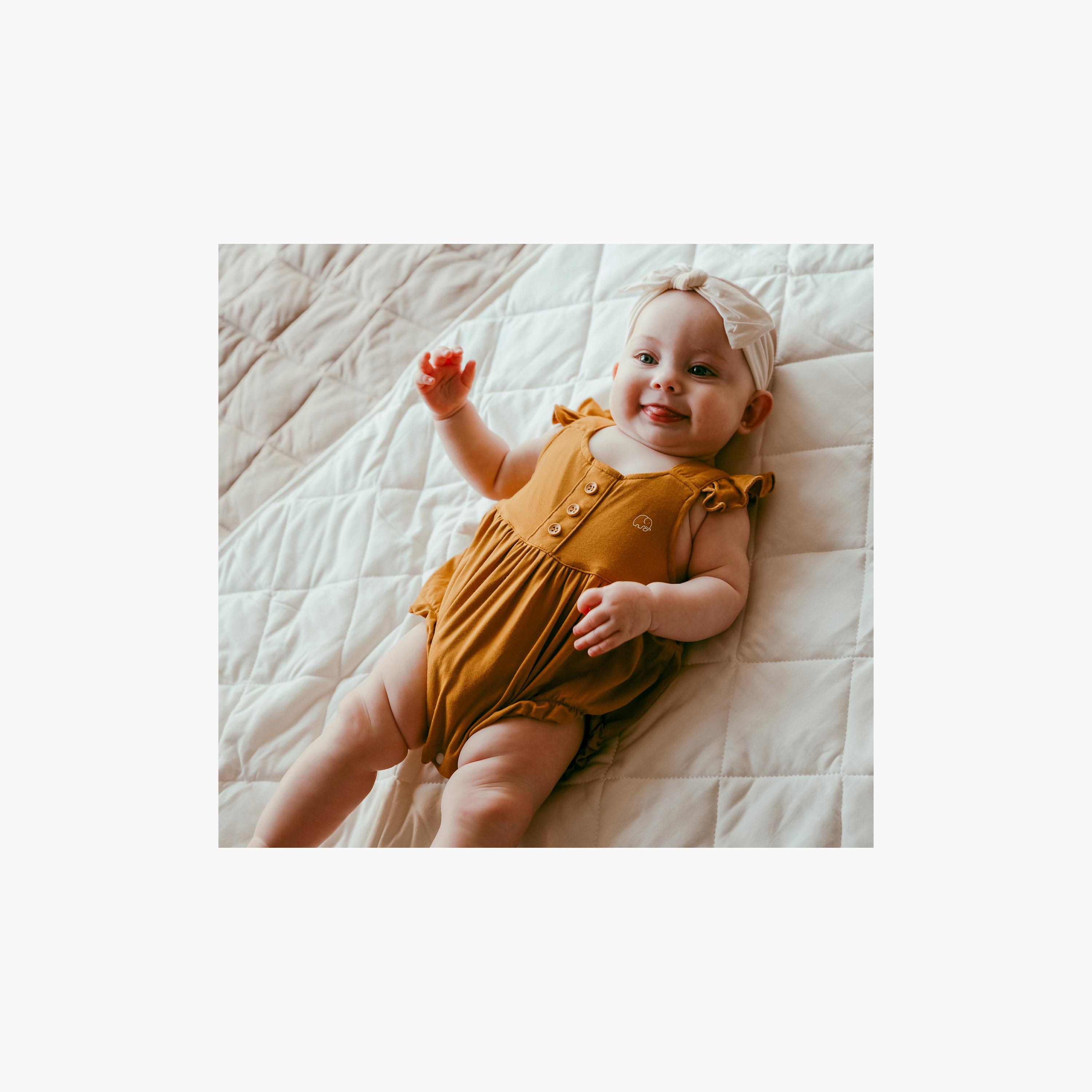 رومبير بدون أكمام بحمالات مكشكشة من أنفي بيبي-baby-girls-clothing-rompers-image-3