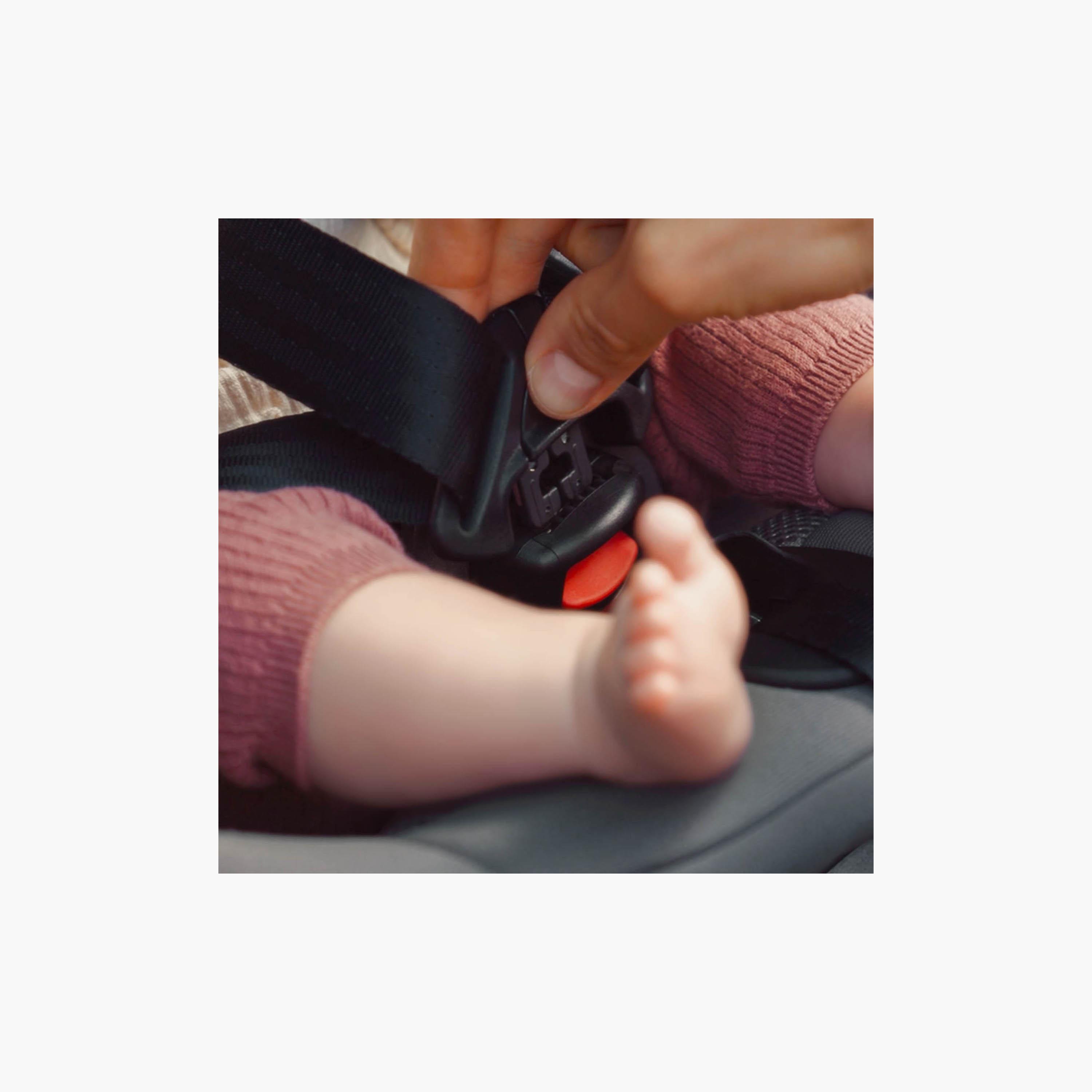 Kinderkraft I-Guard I-Size Travel Car Seat-baby-gear-carseats-image-2