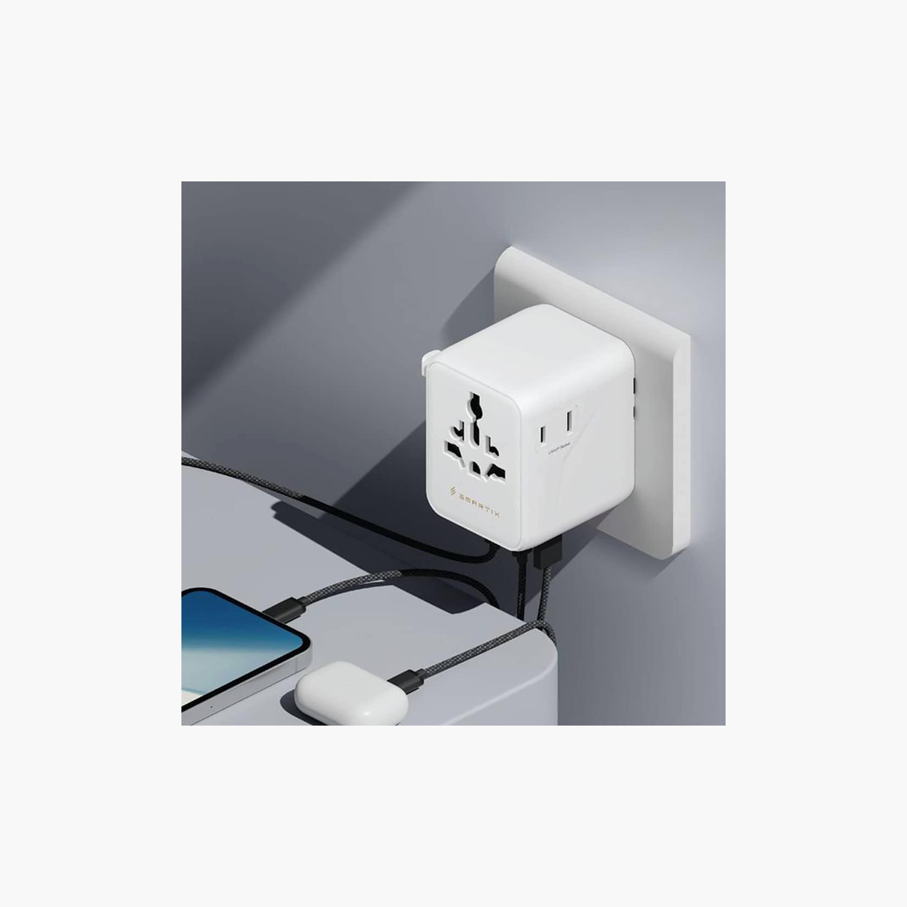 محول شاحن سفر عالمي سمارتكس بقوة 20 واط - أبيض | SM1BCTA7-electronics-portabledevices-image-3