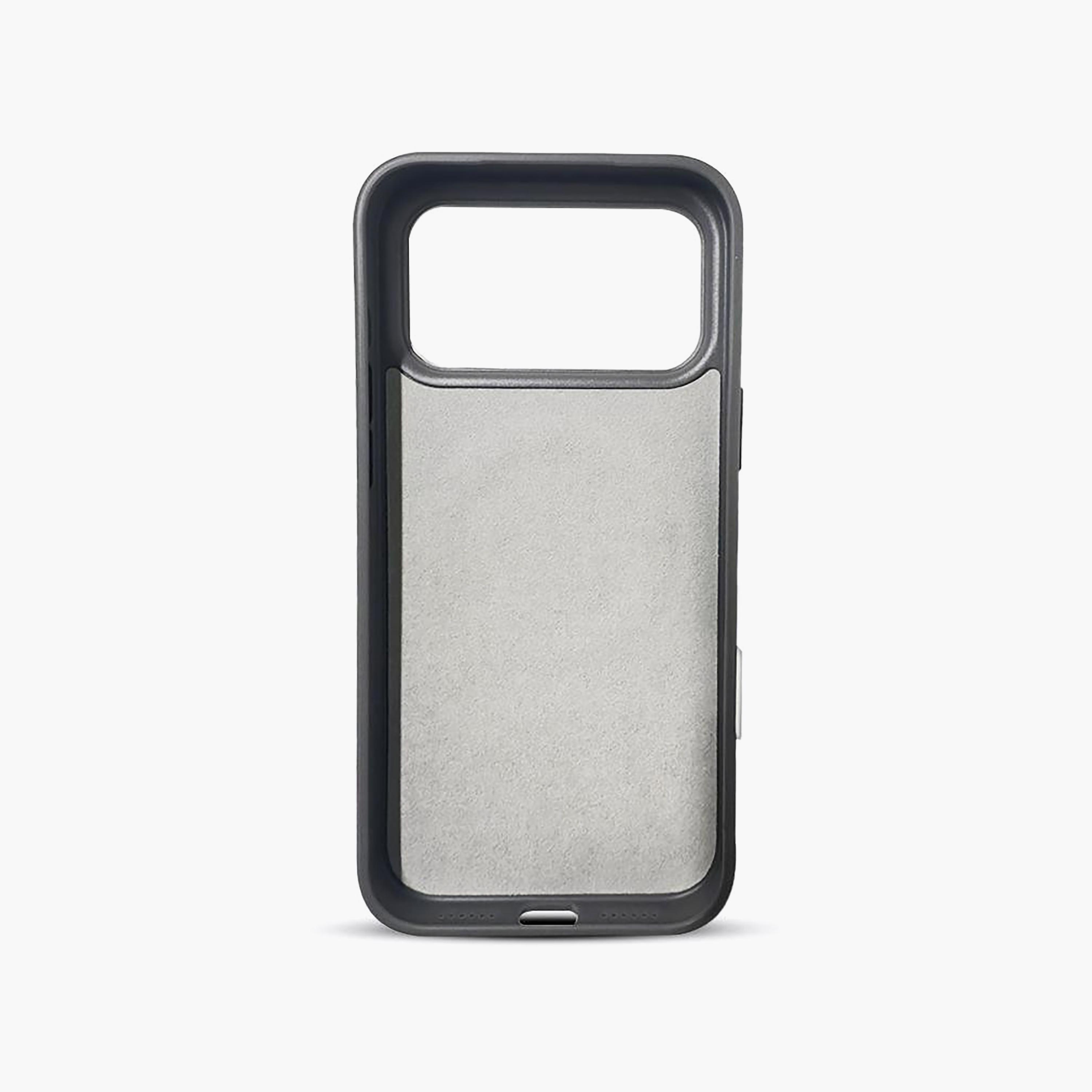 حافظة كويكس جلدية لهاتف آيفون 17 برو، لون طبيعي من كويكس | QMDLCNC0018-electronics-accessories-mobileaccesories-image-2