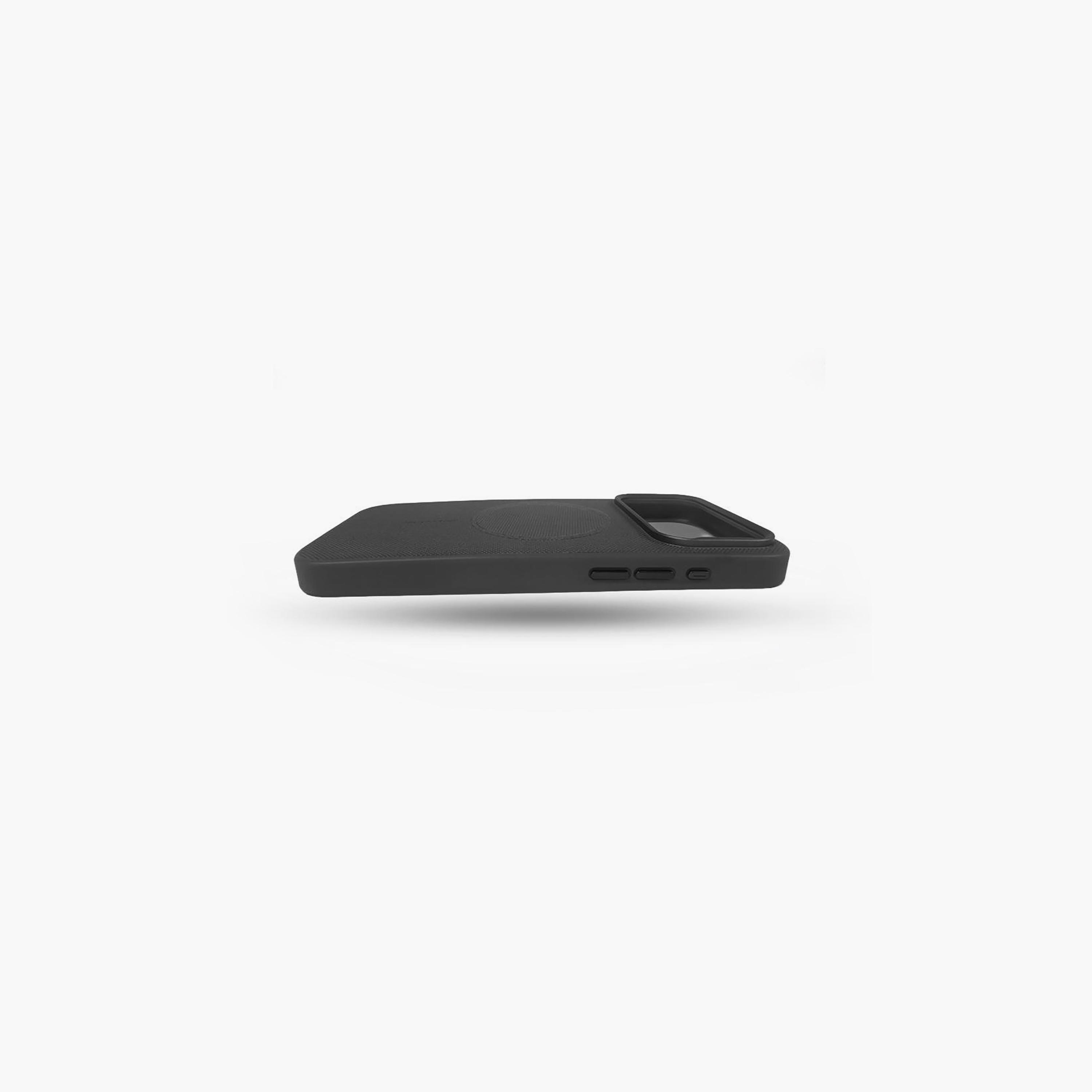 Quix Protective Leather Phone Case iPhone 17 Pro Black | QMDLCBC0017-electronics-accessories-mobileaccesories-image-3
