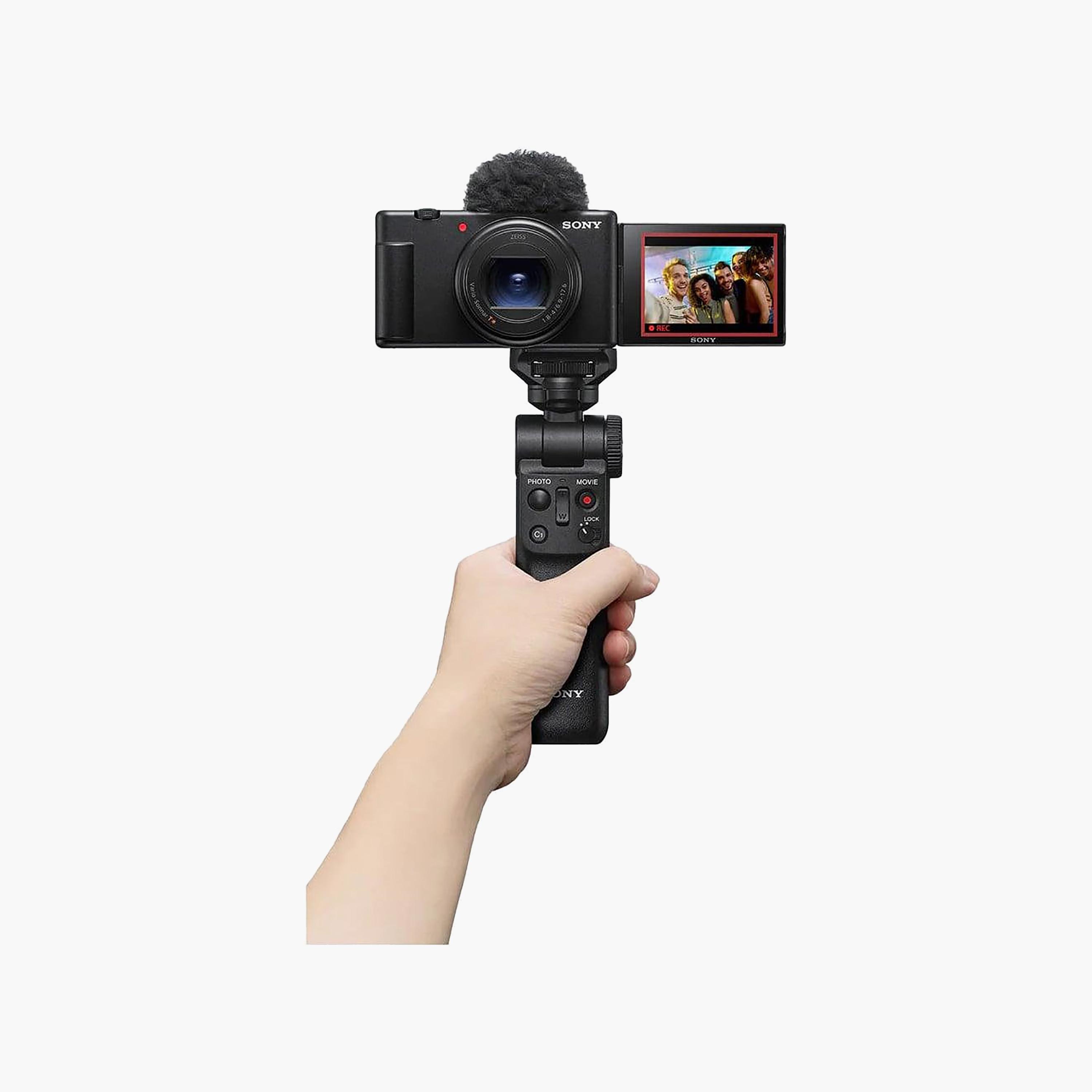كاميرا تدوين فيديو رقمية (فلوج) من سوني - أسود مع مقبض تصوير لاسلكي | DSCZV1M2+GPVPT3-electronics-camera-image-5