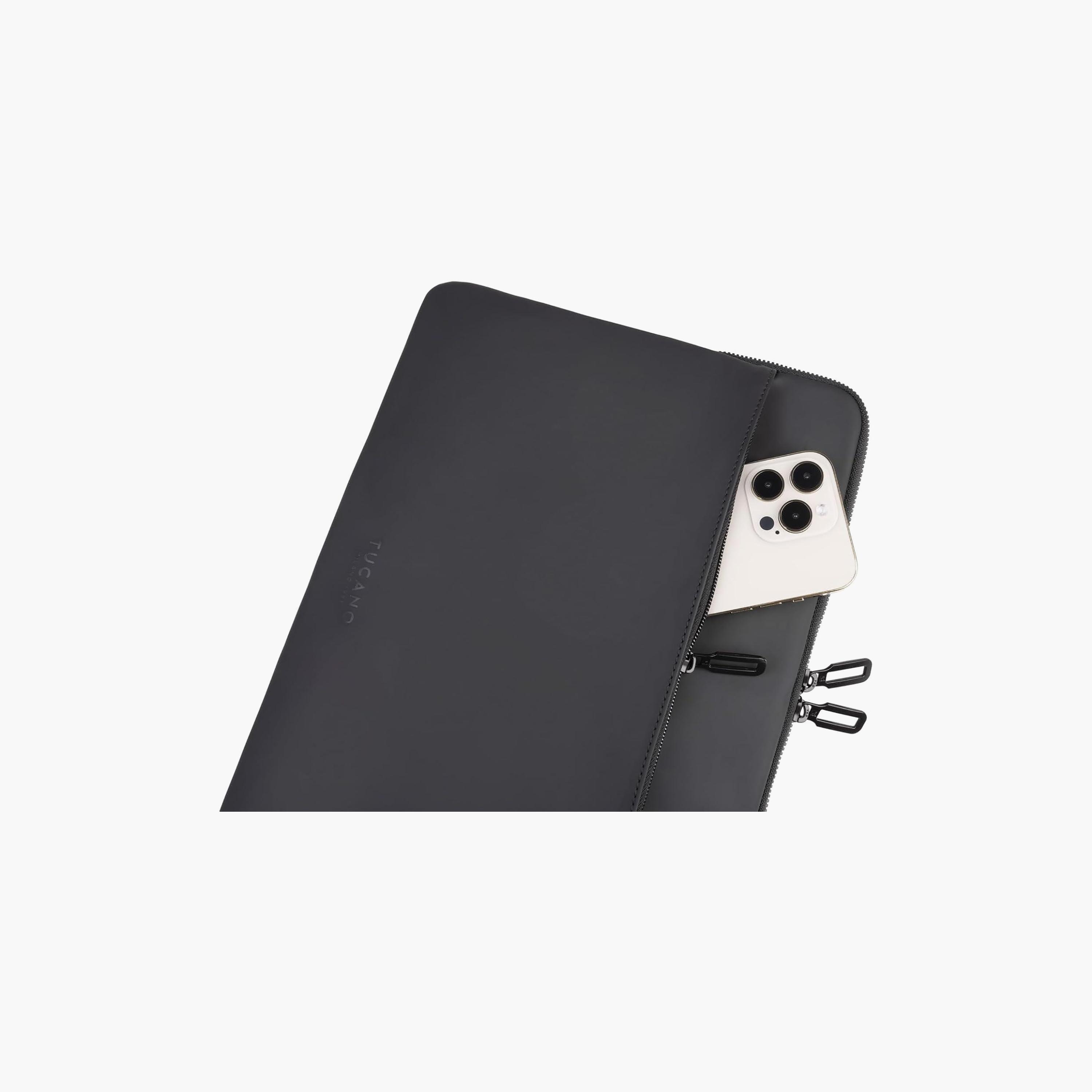 Tucano Isotta Slim Laptop Bag 15.6 for MacBook Pro 16 Black | BSISO1516-BK-women-bagsandwallets-handbags-image-3