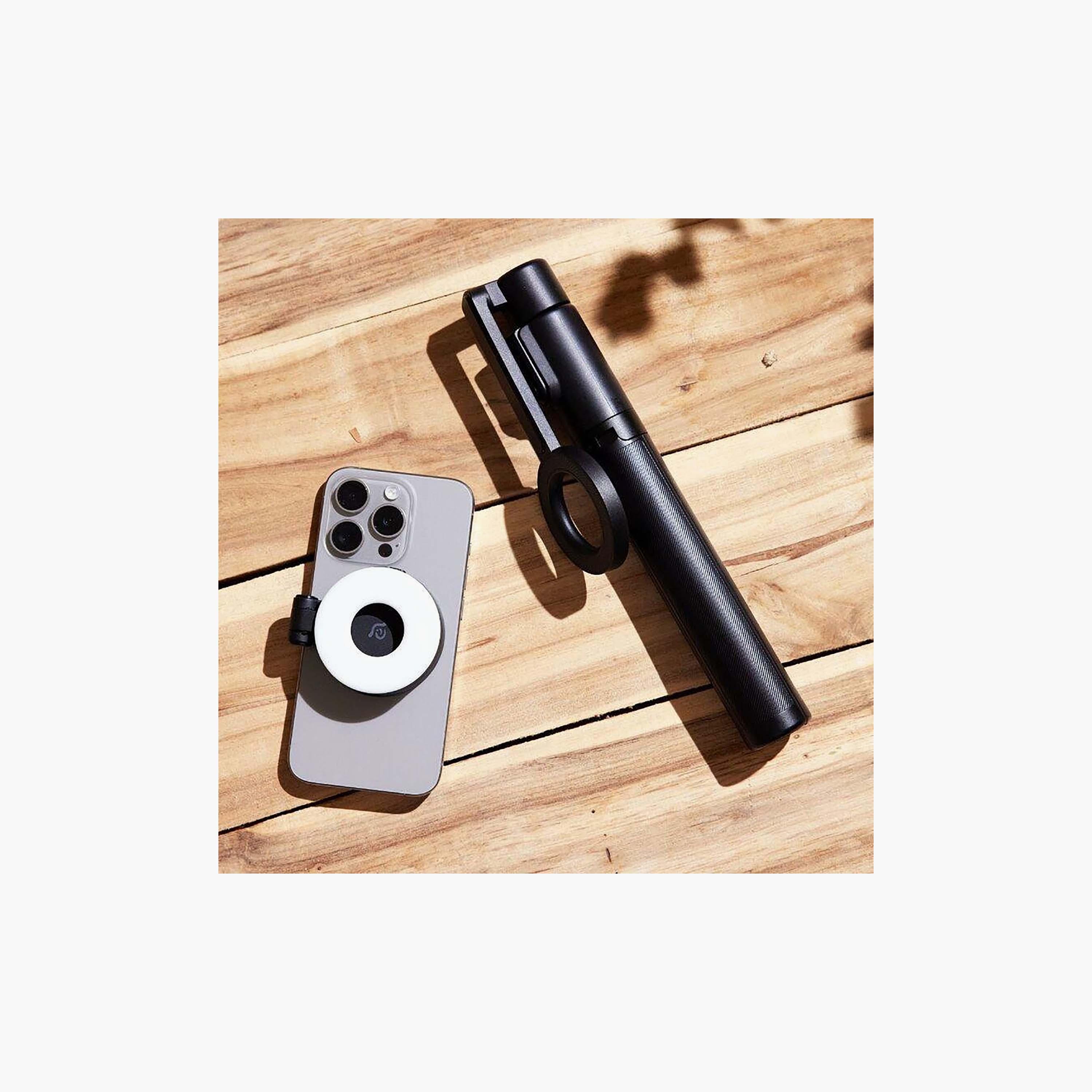 Adam Elements Selfie Pro Wireless Bluetooth Tripod Selfie Stick | ABTADSELFPRBK-electronics-portabledevices-image-4
