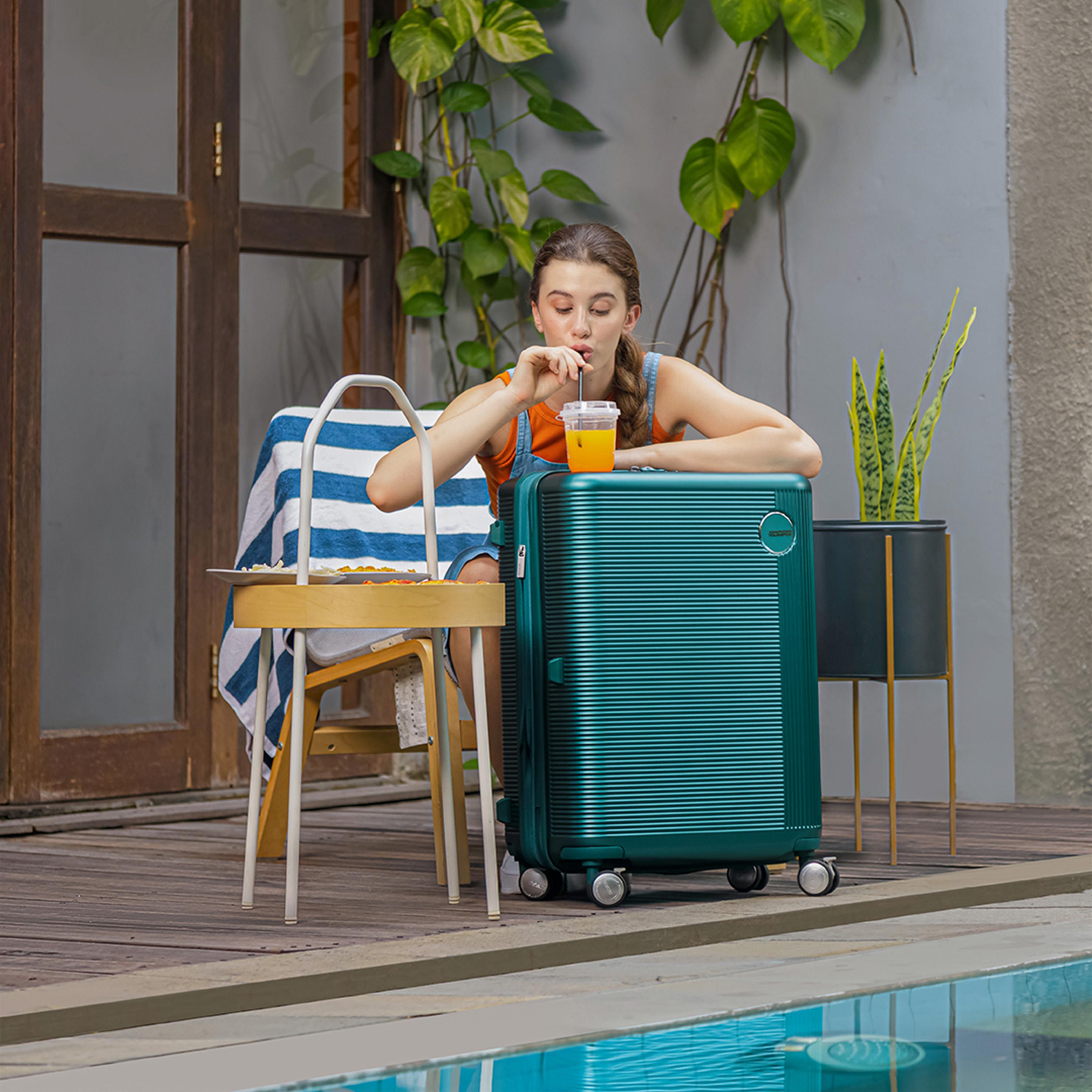 American Tourister Gemina Pro 65 CM Medium Check-in Polycarbonate with ABS Hard-Sided 4-Wheeler Spinner Trolley Bag with TSA Lock-travel-luggagesandbags-luggage-image-11