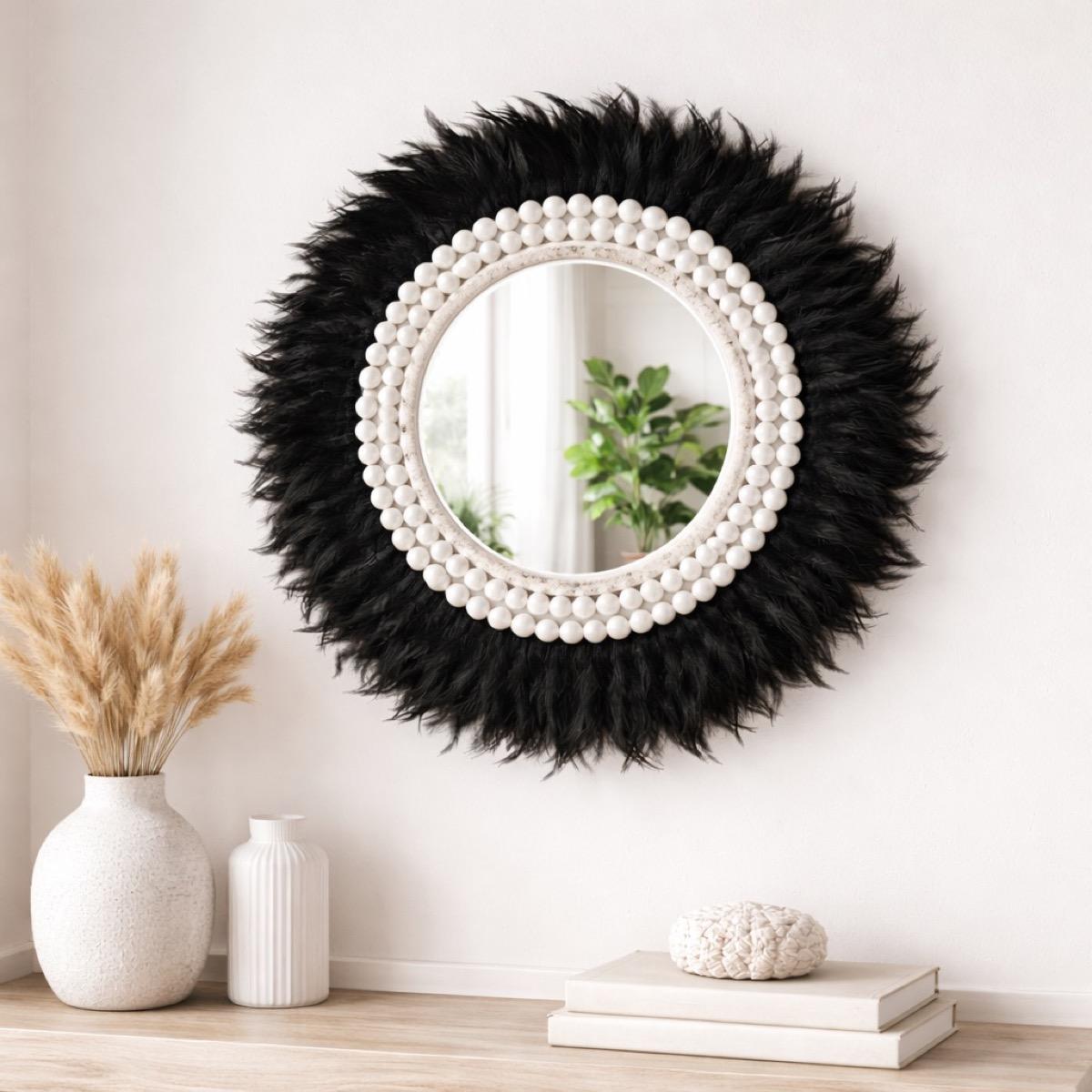 The 8 Senses Living Feathers Mirror with Sea Shells - 60 cm