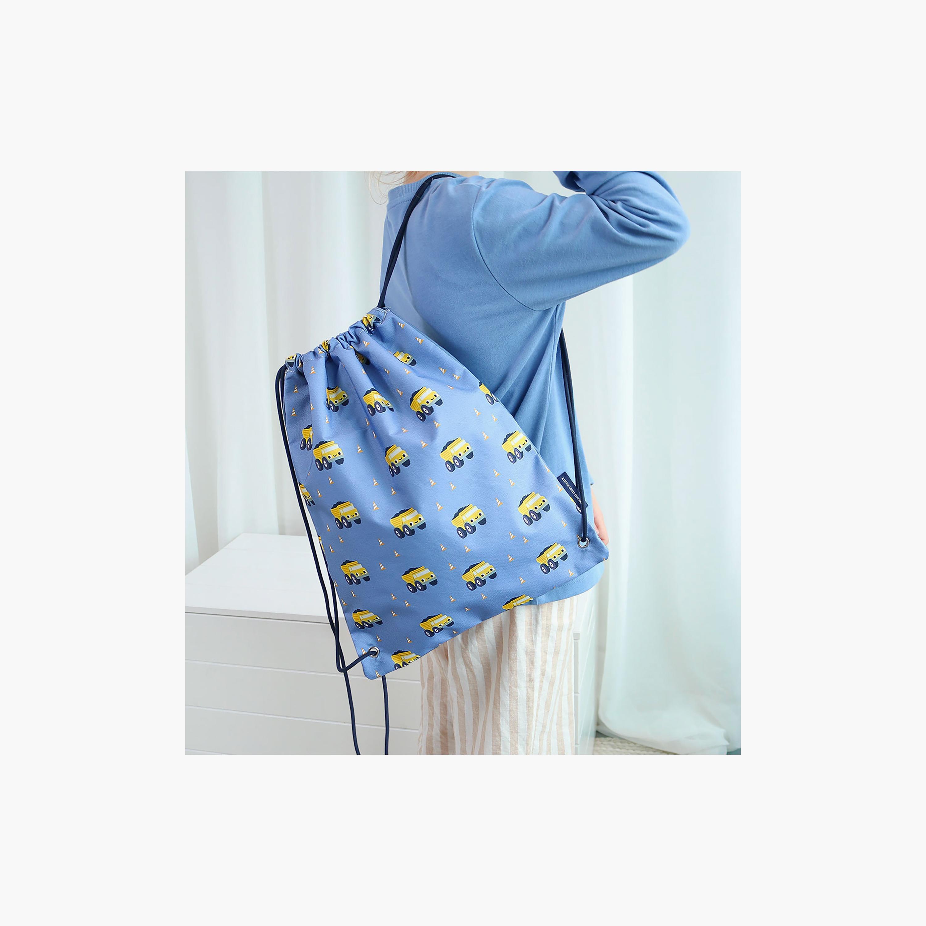 A Little Lovely Company Dump Truck Drawstring Bag for Boys 3-5 Yrs - 42 cm-boys-accessories-bagsandbackpacks-image-5