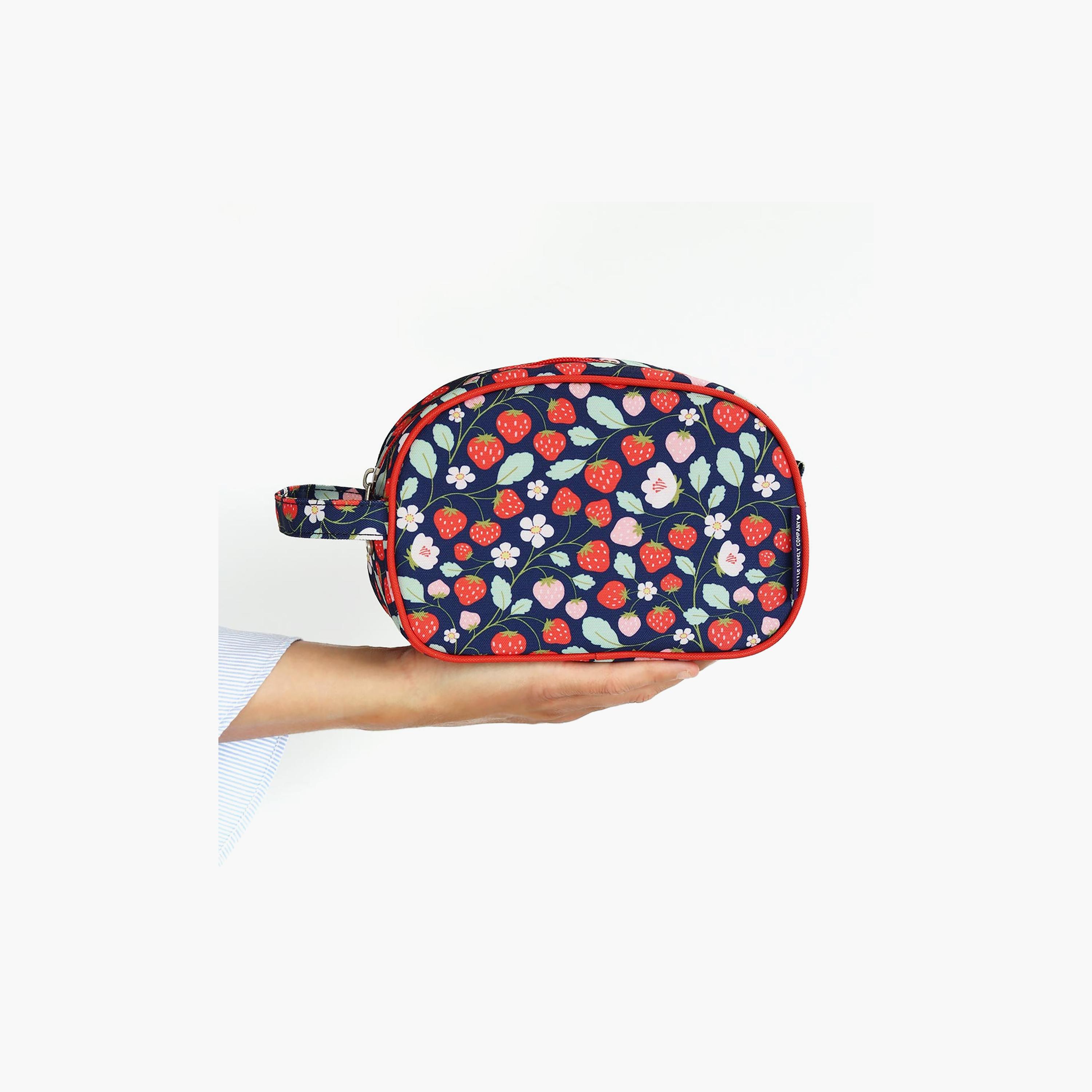 حقيبة أدوات تجميل بنقشة الفراولة مع حزام من إيه ليتل لوفلي كومباني-girls-accessories-bags-image-7