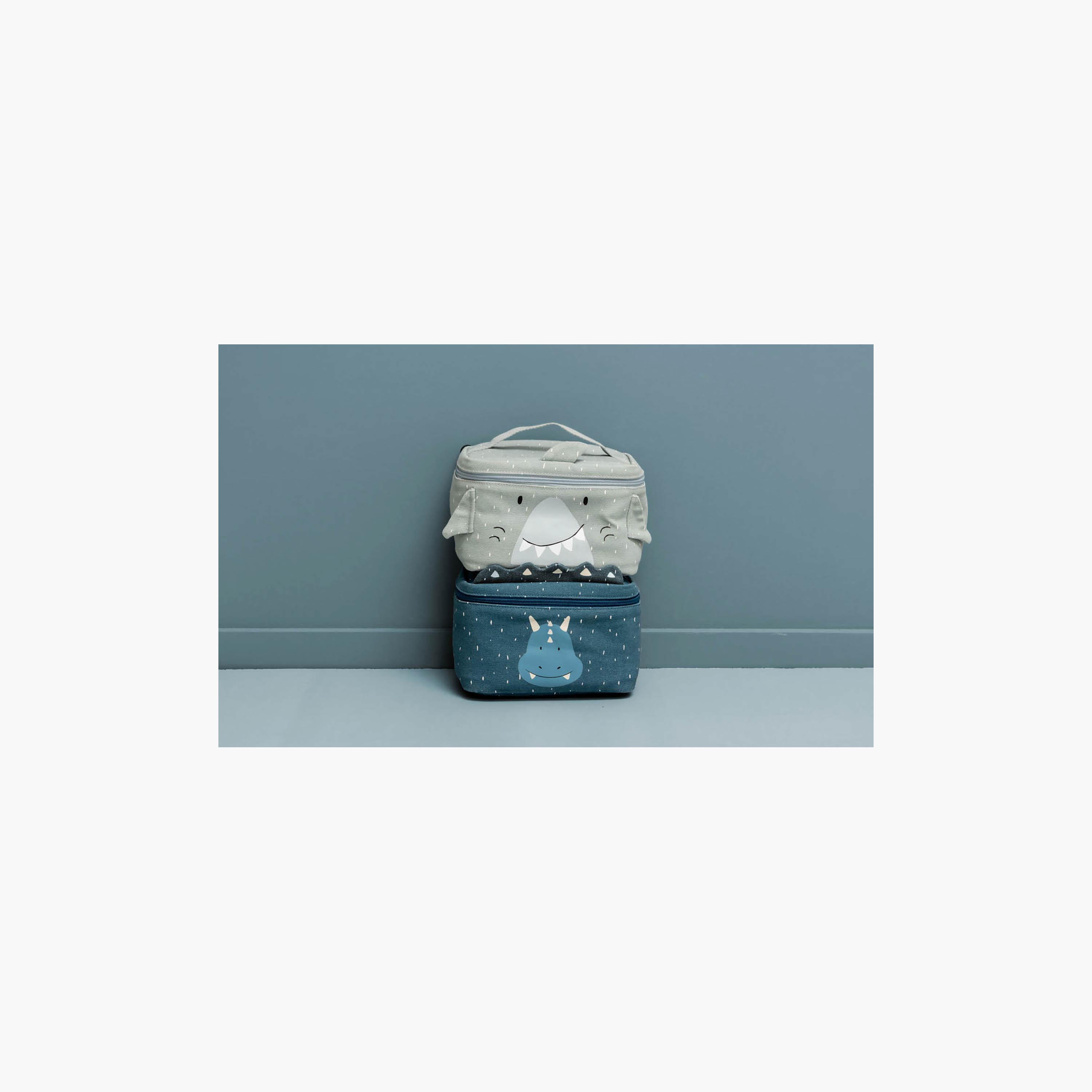 حقيبة غداء حرارية مستر شارك للأعمار من 2 إلى 5 سنوات مع سحاب كبير من تريكسي-school-lunchessentials-lunchbags-image-3