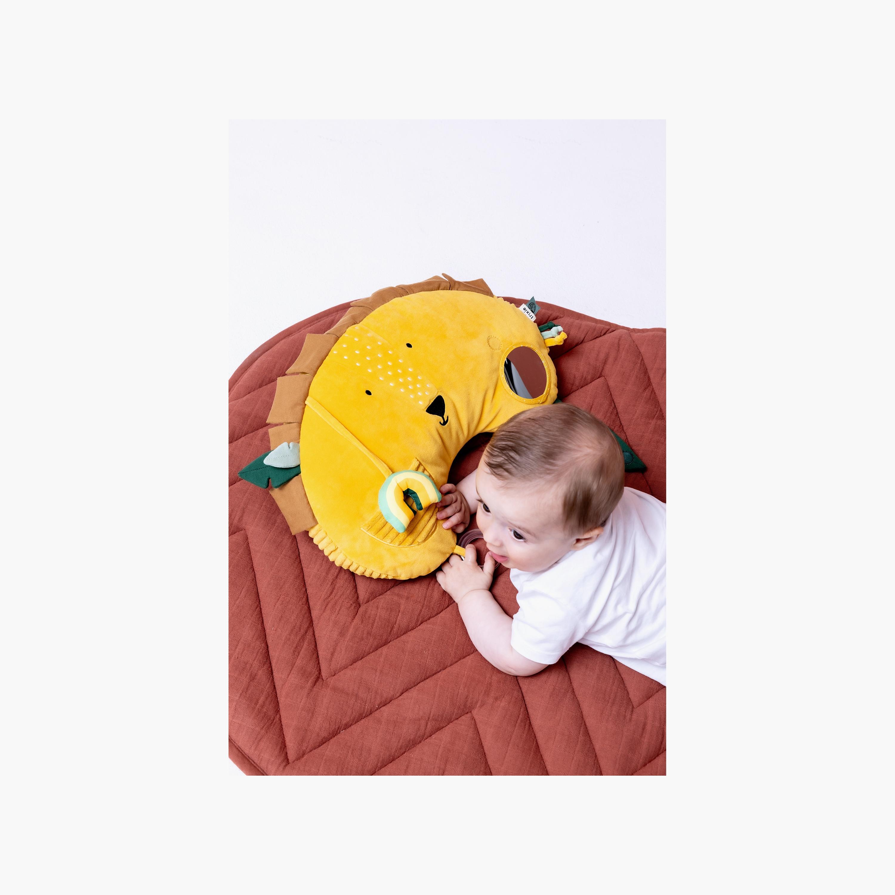 وسادة دعم لوقت الاستلقاء على البطن برسومات مستر لاين للأعمار من 3 أشهر فما فوق من تريكسي-baby-nursery-babybedding-image-3
