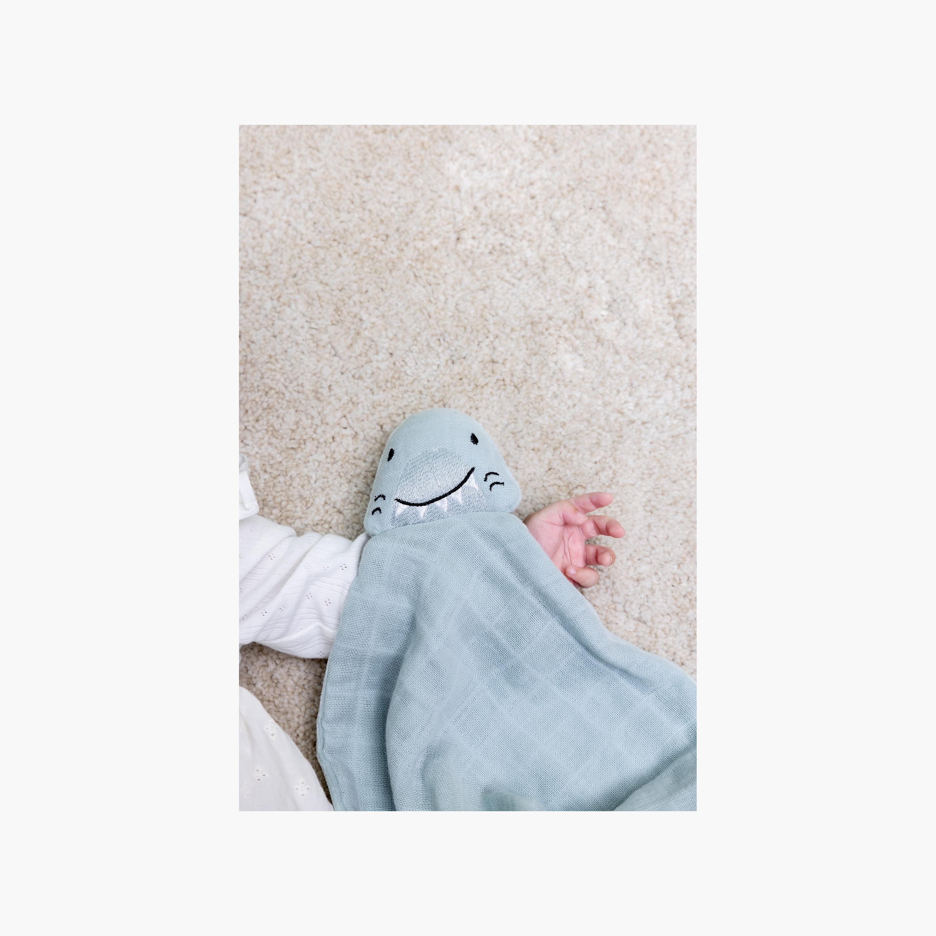 دمية بطانية تعزية ناعمة للرضع قطن عضوي برسومات مستر شارك من تريكسي-baby-nursery-babybedding-image-5