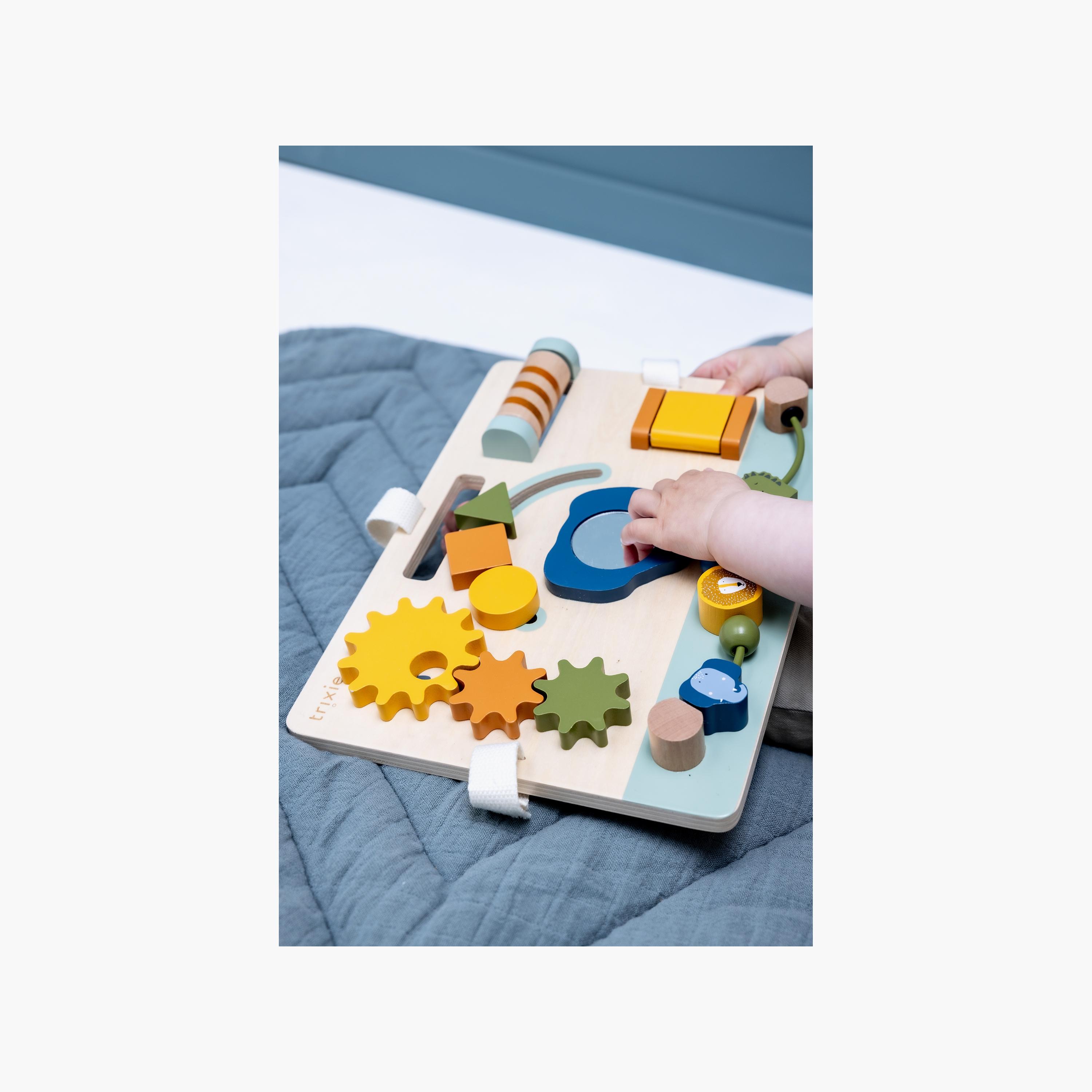 لوحة أنشطة خشبية برسومات مسز إيليفانت من تريكسي-toys-indoortoys-boardgames-image-6
