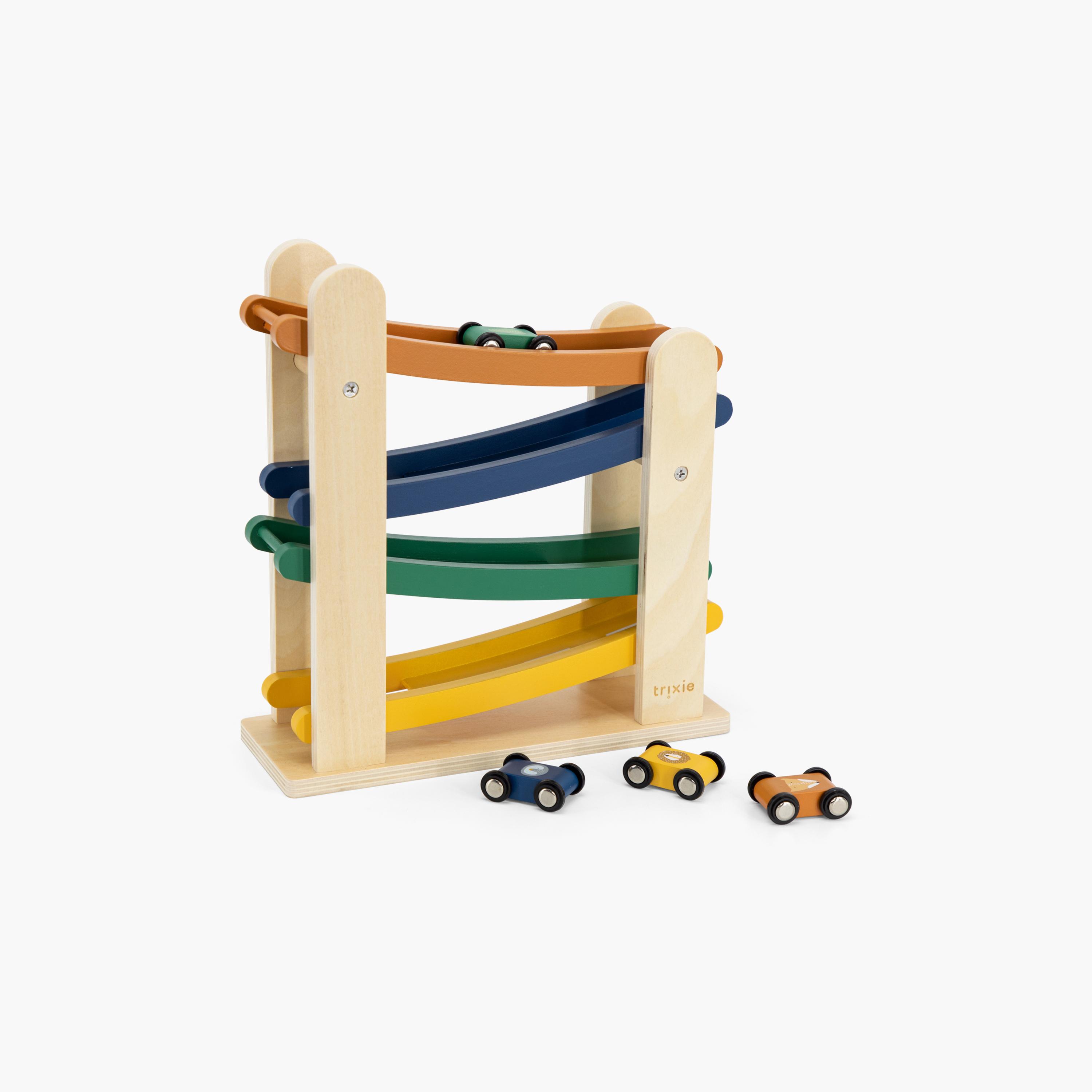 لعبة مضمار سباق ومنحدر خشبي مع سيارات من تريكسي-toys-playvehicles-racetracks-image-1