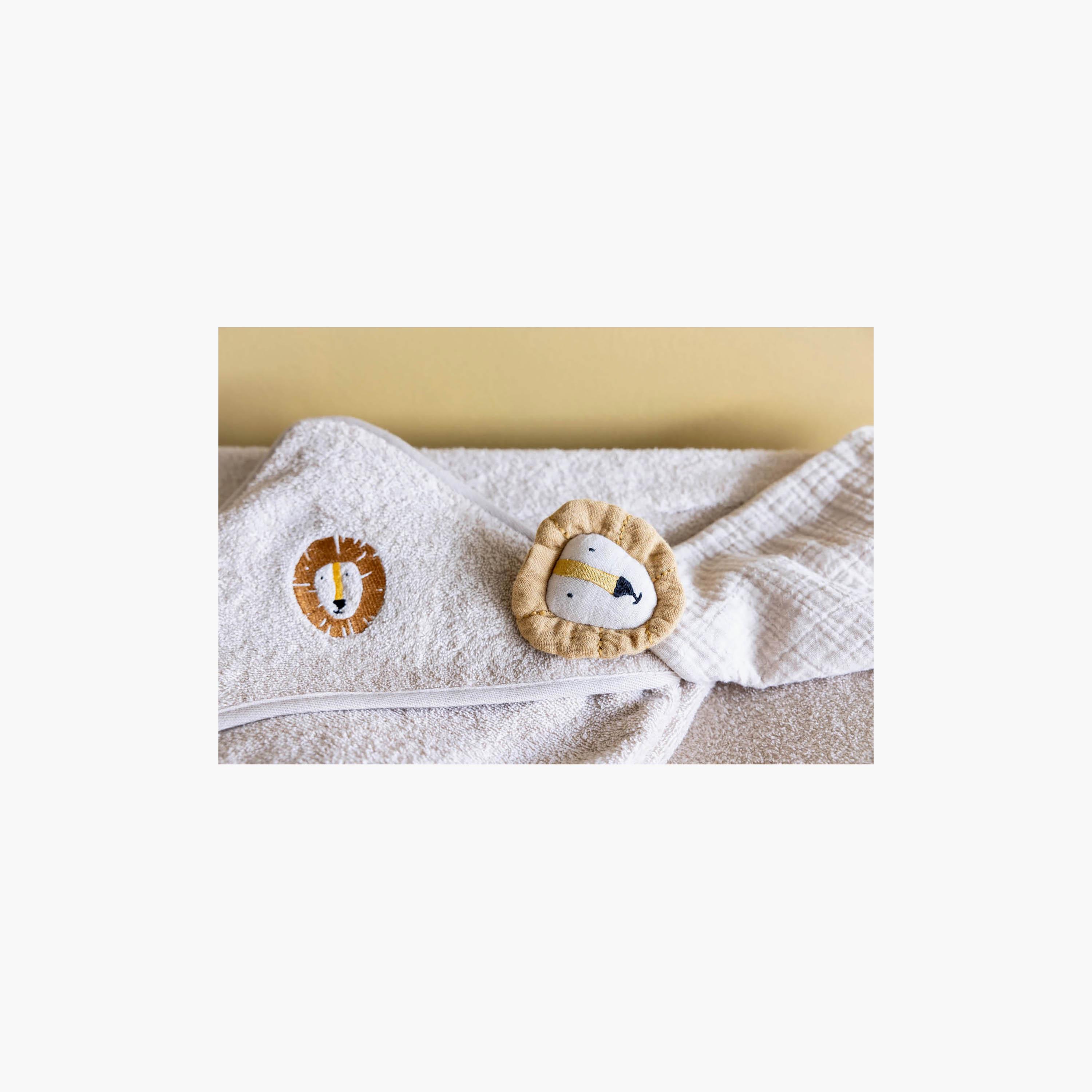 Trixie Aura Lion Organic Cotton Terry Hooded Towel - 75 x 75 cm-baby-bathandcare-towels-image-3