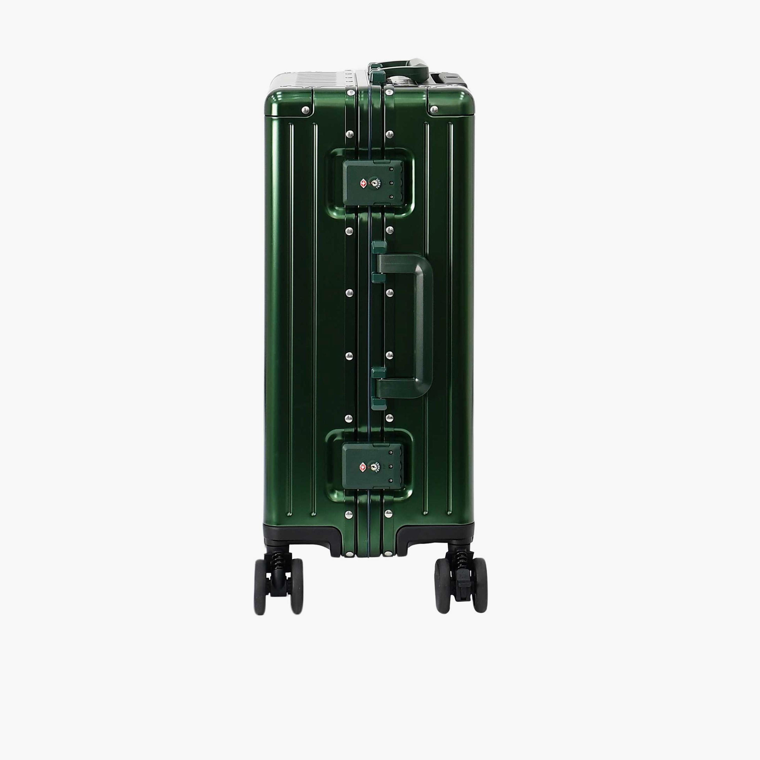 Guess Trunkshow 56.5 CM Small Cabin PU Hard Sided 4-Wheeler Spinner Trolley Bag with TSA Lock-travel-luggagesandbags-luggage-image-7
