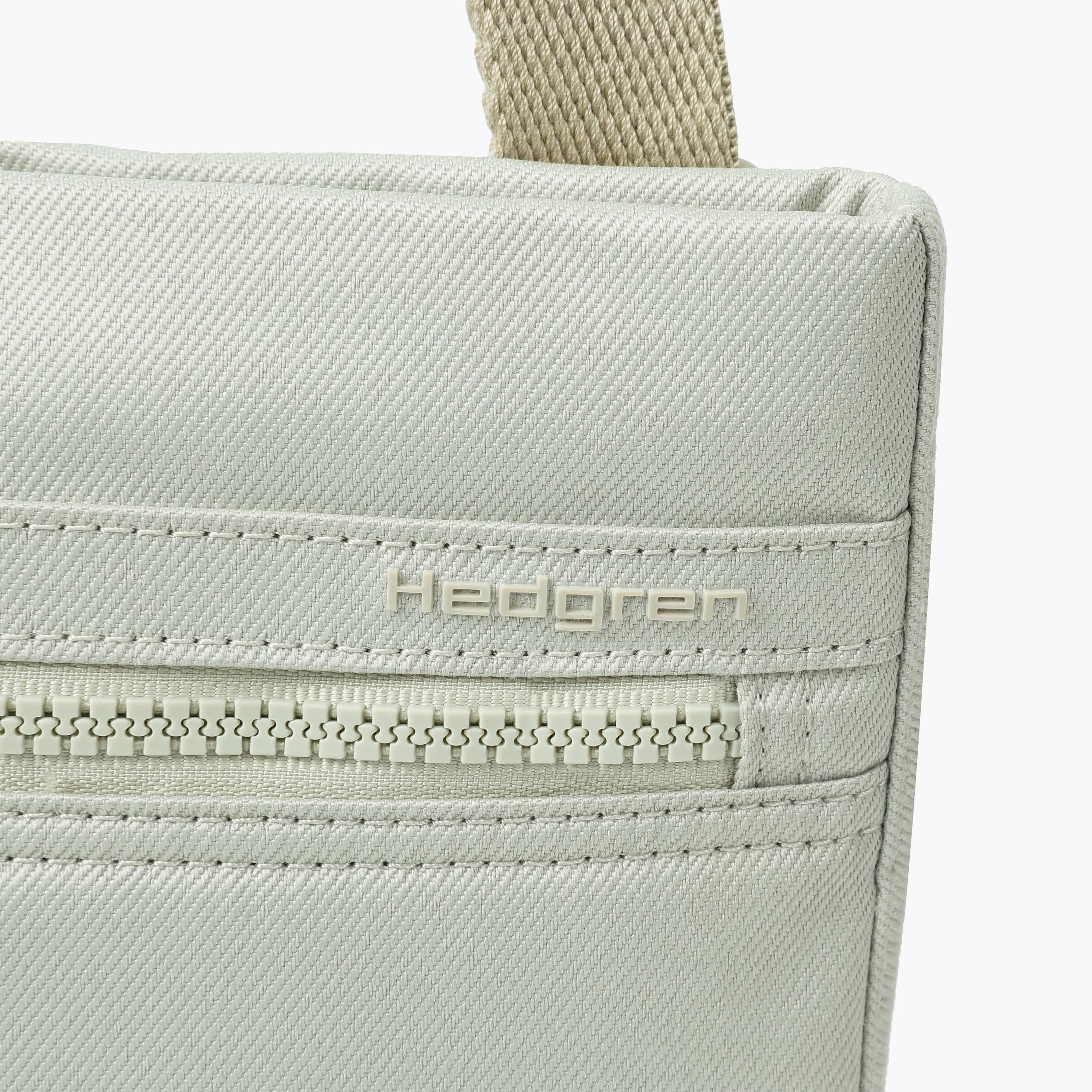هيدجرين - شنطة كتف انر سيتي سادة بسحاب إغلاق وحزام قابل للتعديل | 22 × 20 × 2 سم-women-bagsandwallets-handbags-image-5