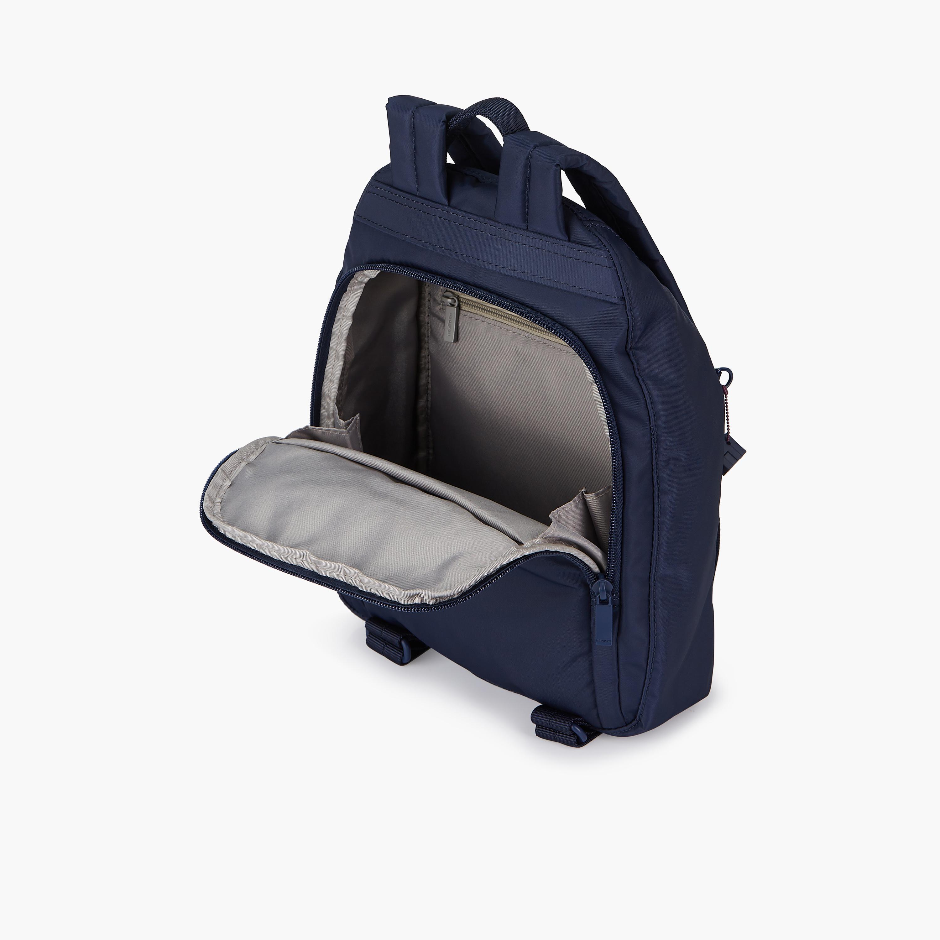 Hedgren 58 L | 11.8 Inches Backpack, Nylon, Adjustable Strap | HIC1147915-travel-luggagesandbags-backpacks-image-4