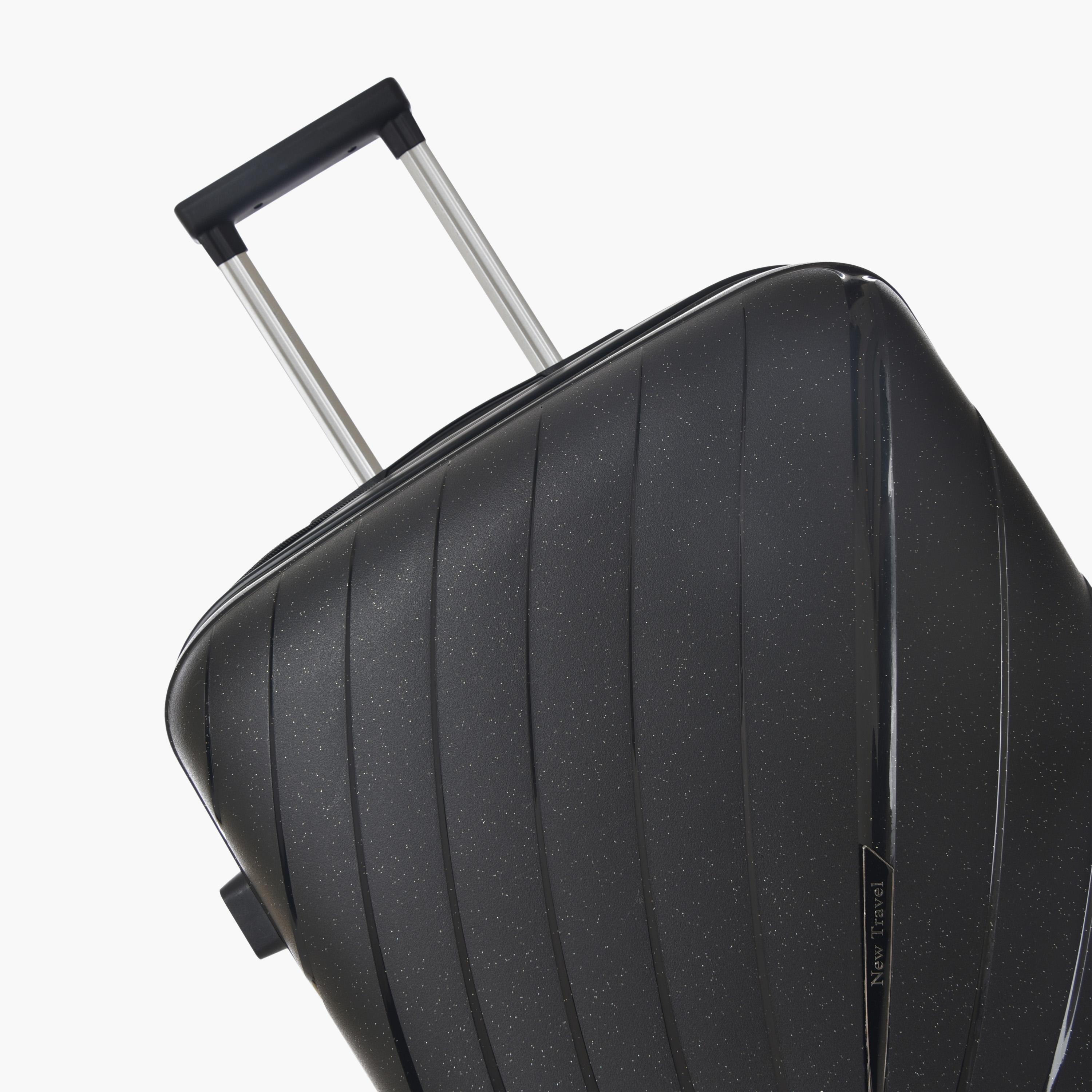 New Travel Set of 4 Polypropylene Hard-Sided 4-Wheeler Spinner Trolley Bags with Combination Lock-travel-luggagesandbags-luggage-image-10