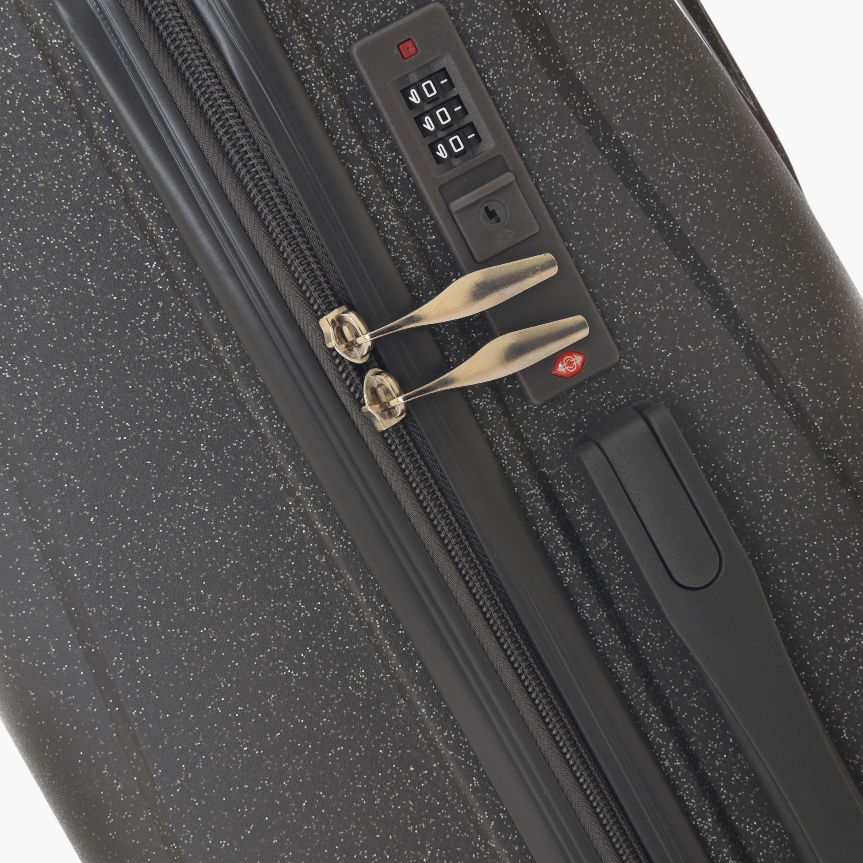 New Travel Set of 4 Polypropylene Hard-Sided 4-Wheeler Spinner Trolley Bags with Combination Lock-travel-luggagesandbags-luggage-image-13
