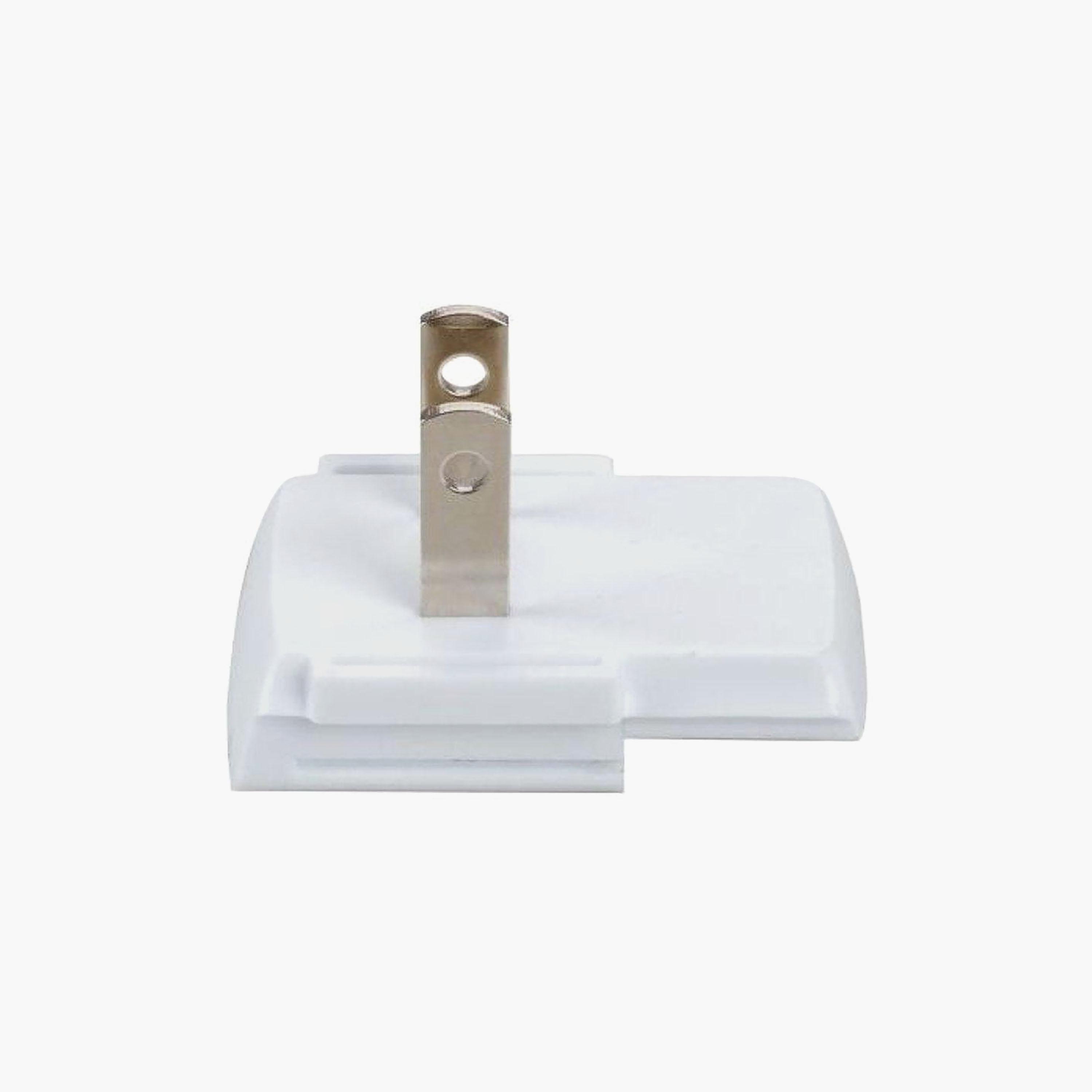 شاحن كمبيوتر محمول عالمي للسفر ديكوتا بمنفذين USB ومنفذ USB-C وقوة 45 واط | D31468-electronics-accessories-computeraccesories-image-4