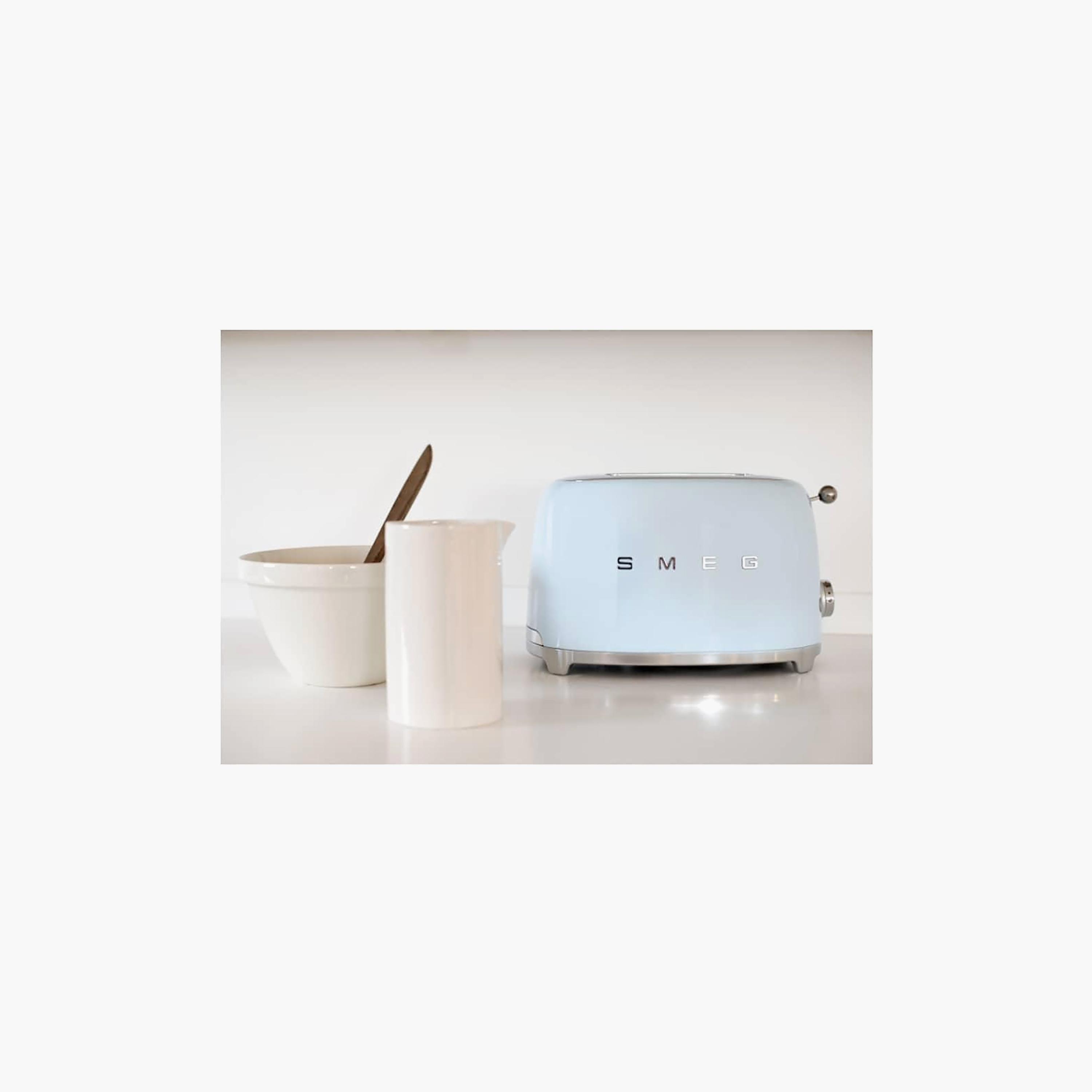 Smeg 50's Retro Style 2 Slice Toaster Pastel Blue | TSF01PBUK-household-appliances-kitchenappliances-toasters-image-5
