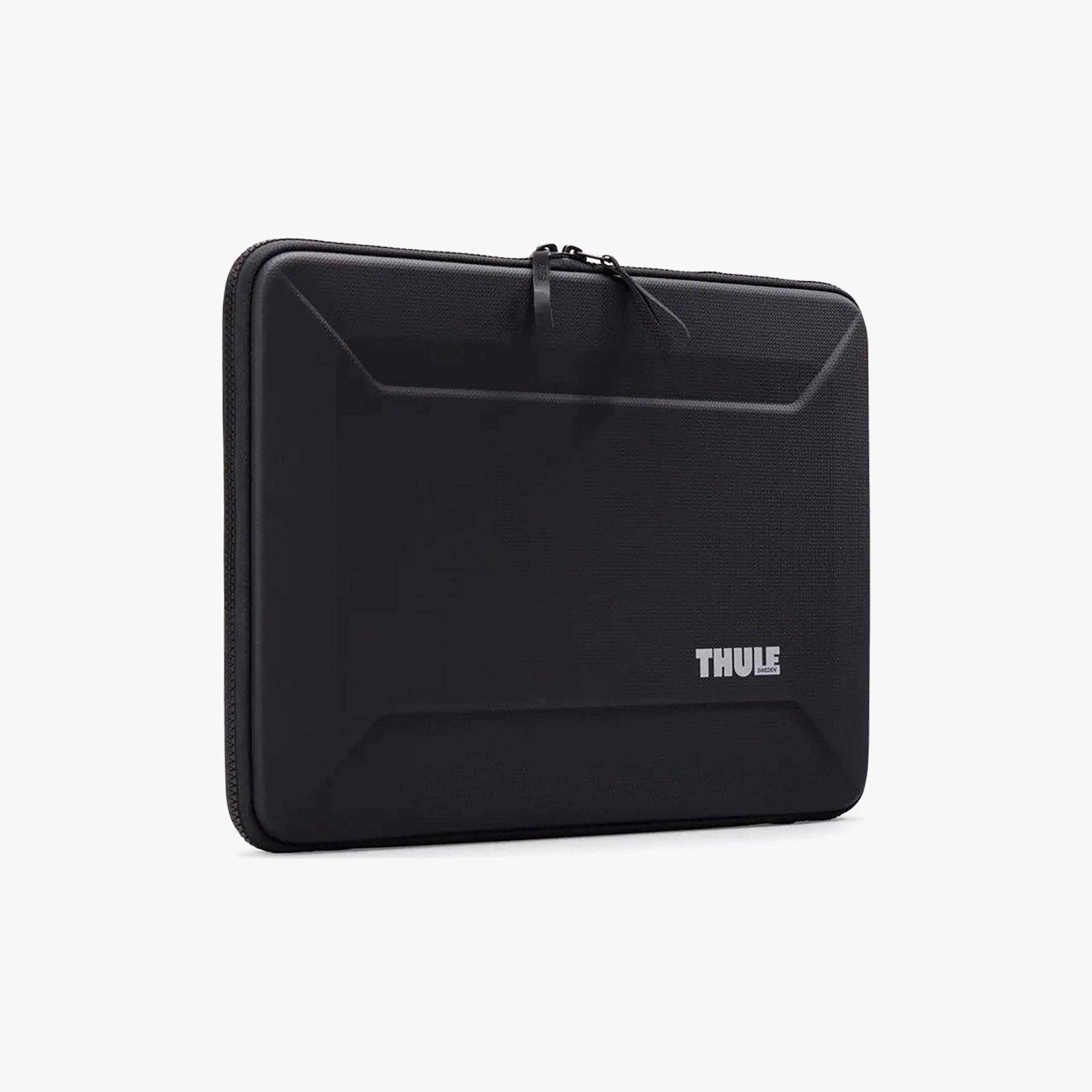 Thule Laptop Sleeve Gauntlet MacBook 14-inch Black | THL-TGSE2558-BLK-men-bags-image-1