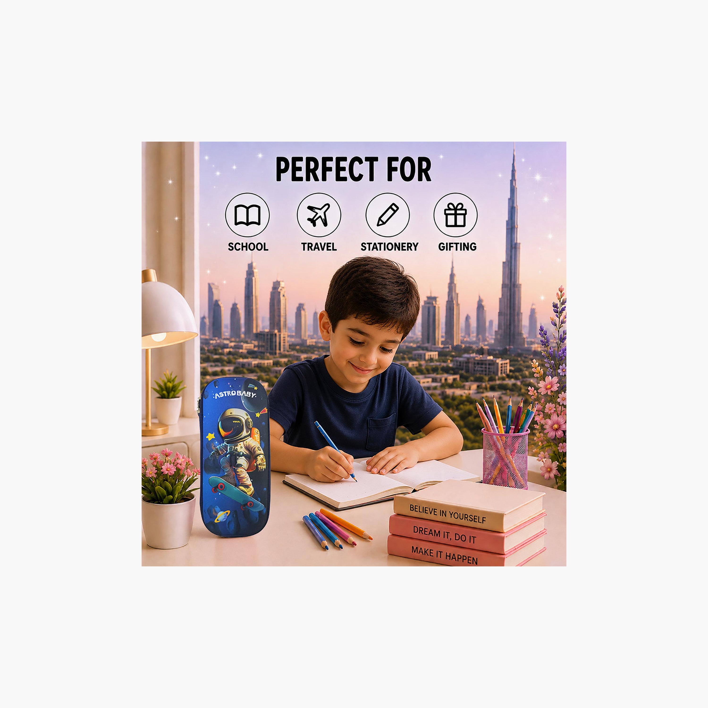 مقلمة بسحاب برسمة طفل الفضاء من كوكوبي - EVC-school-stationery-pencilcases-image-4