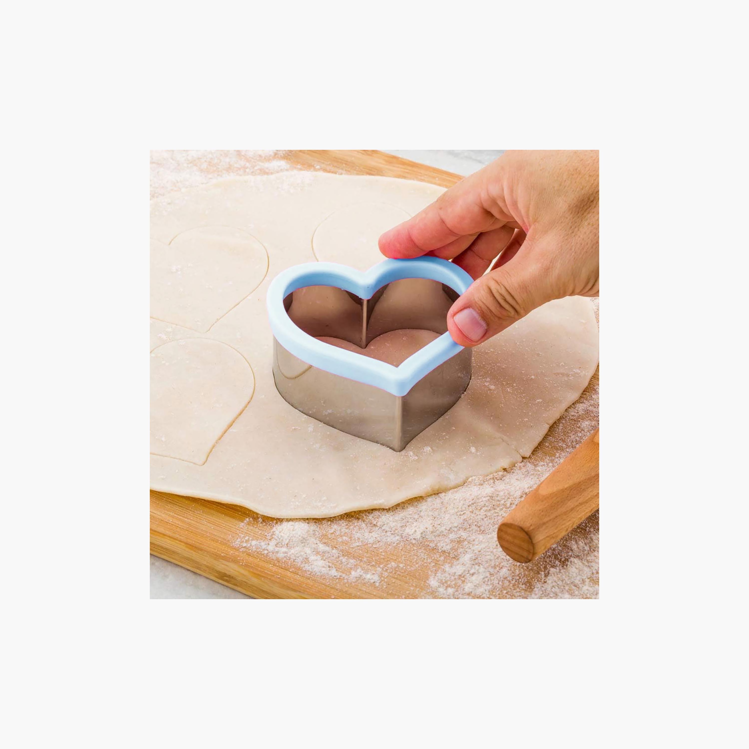 Star Babies Heart Shaped Sandwich Cutter-baby-feeding-mealtimeessentials-image-2
