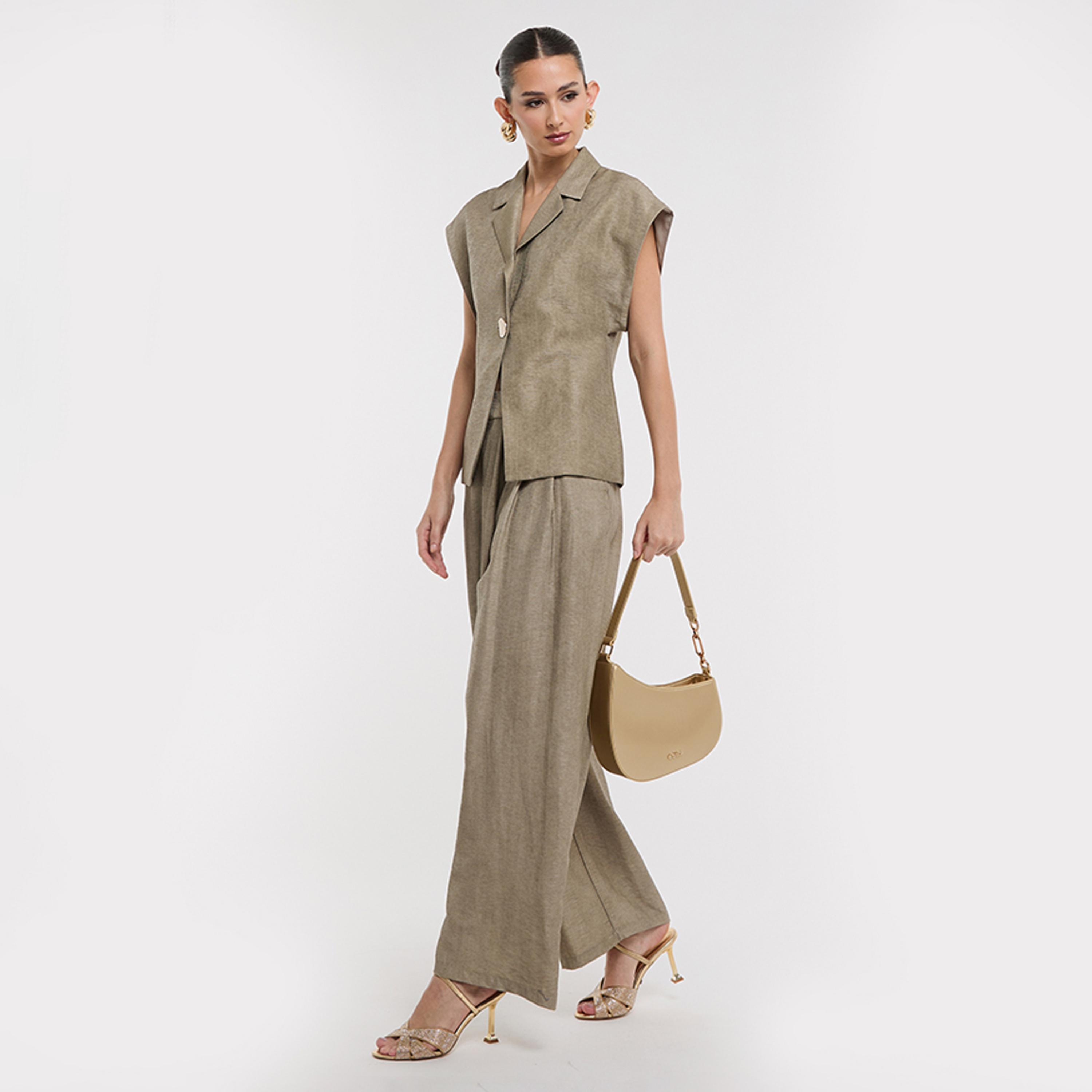 بي سي بي جي - شنطة كتف عادية بمقبض علوي، بسحاب وحزام قابل للفصل | 26 × 23 × 6 سم-women-bagsandwallets-handbags-image-2