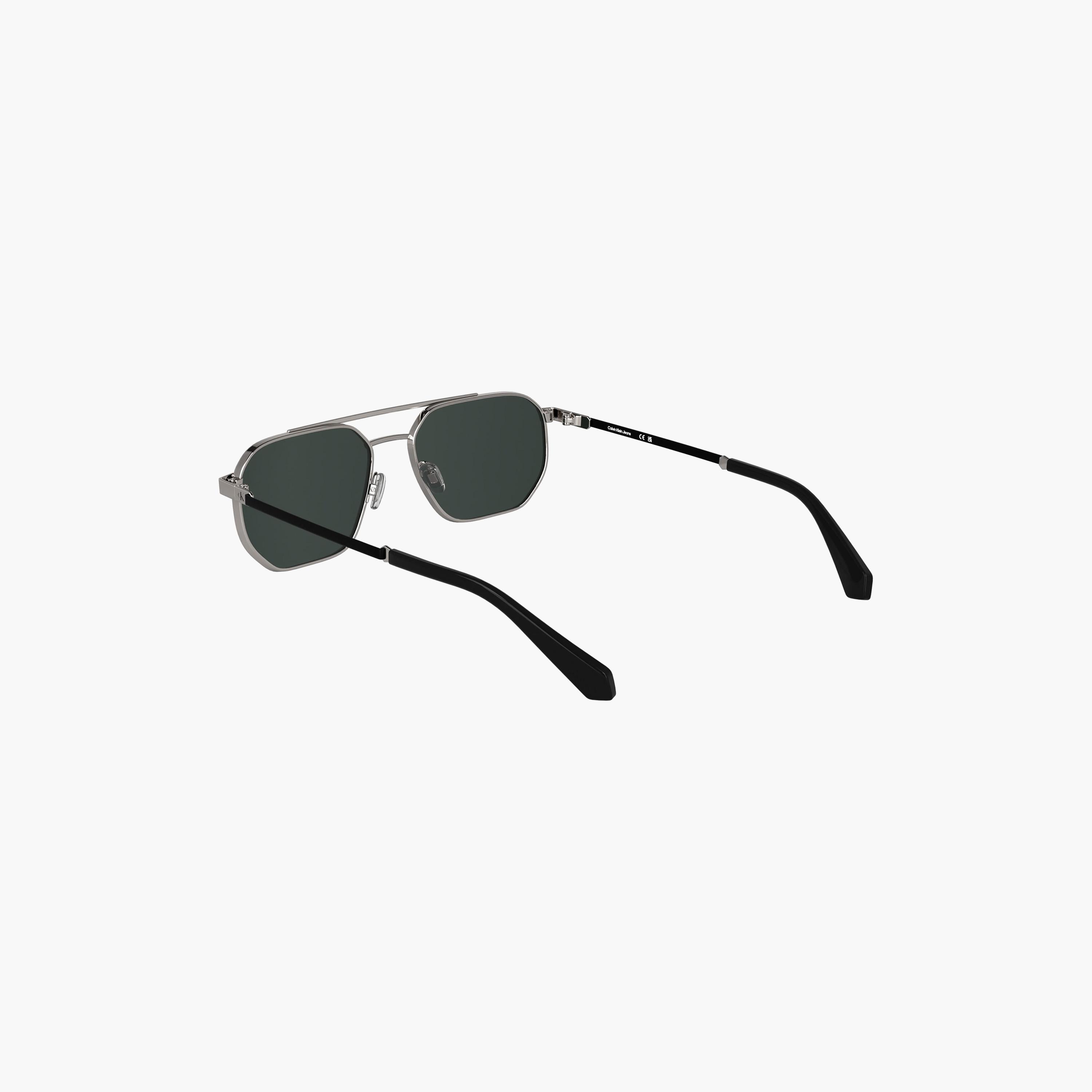نظارات شمسية كالفن كلاين جينز للجنسين بتصميم طيار رمادي عاكس | CKJ25202S.016-men-sunglasses-image-3