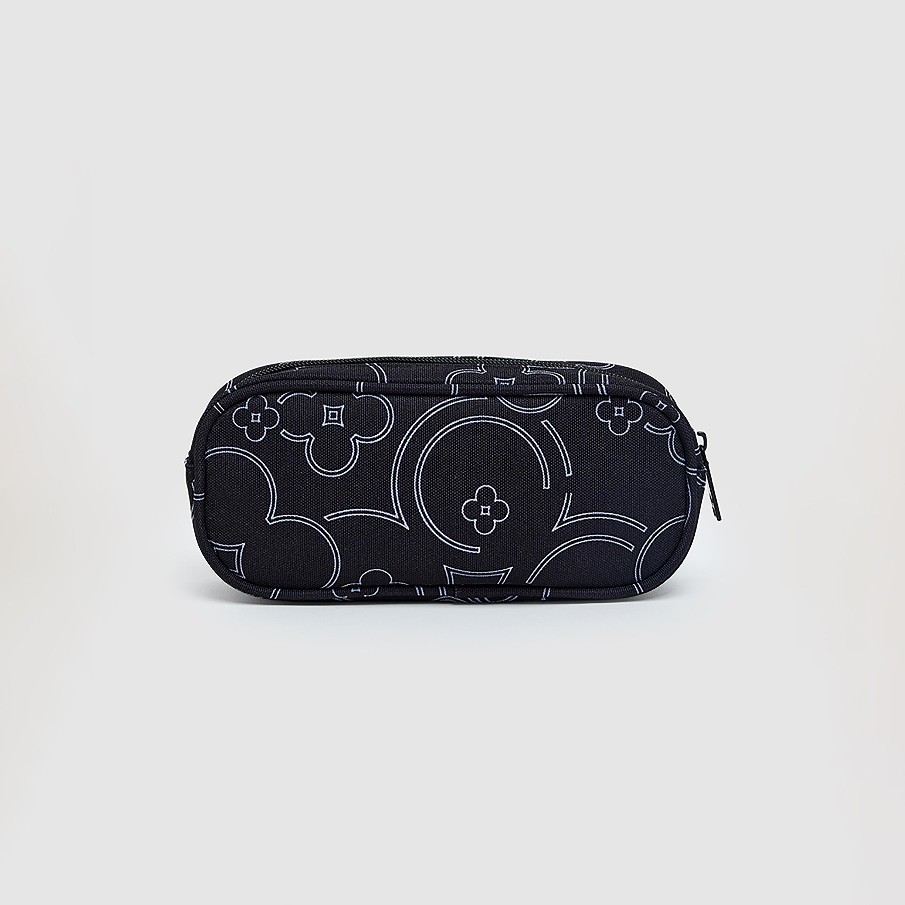 KOTON مقلمة بنقشة مونوغرام بسحاب للإغلاق | 21 × 6.5 × 6.5 سم-school-stationery-pencilcases-image-3