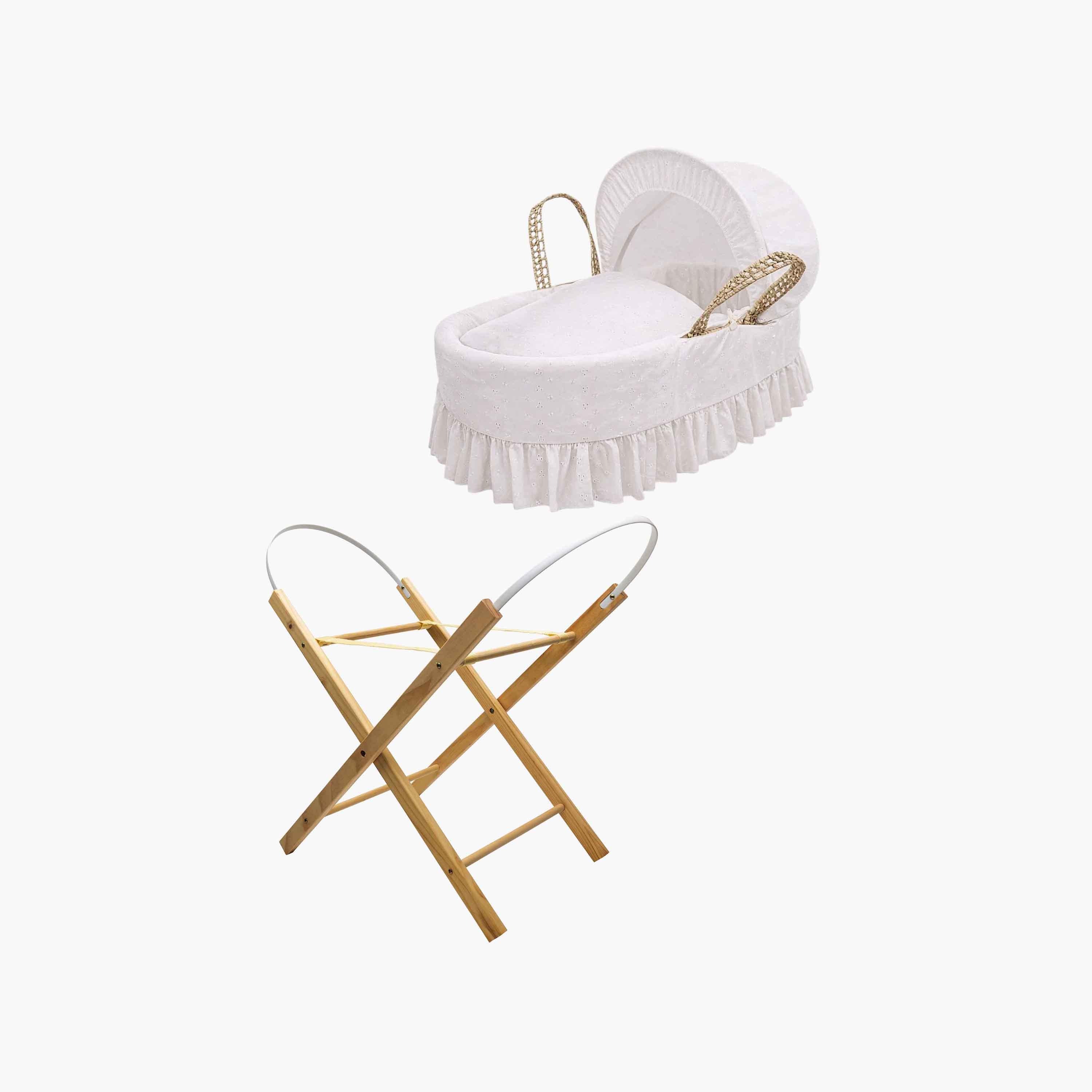 سلة نوم موسى فاخرة بتطريز عاجي مع حامل قابل للطي من أوبال من كيندر فالي-baby-nursery-furniture-mosesbaskets-image-1