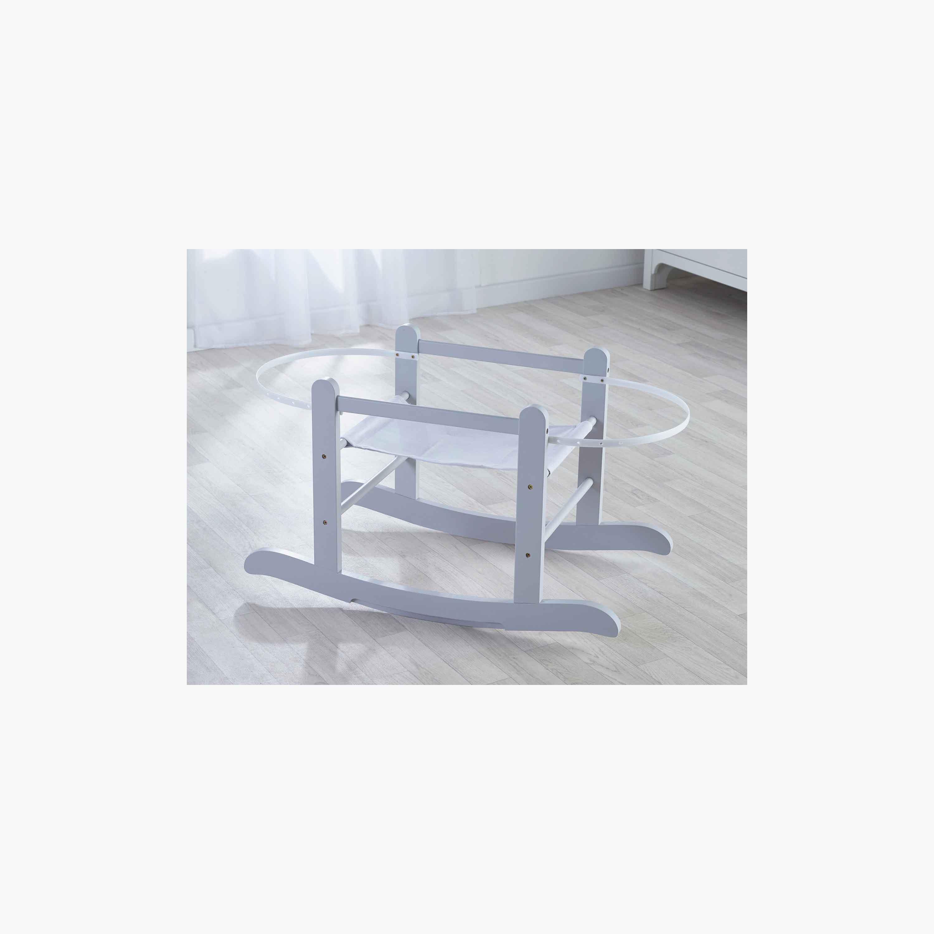 سرير محمول بتصميم الوافل بلون رمادي الحمامة مع حامل هزاز من كيندر فالي-baby-nursery-furniture-mosesbaskets-image-3