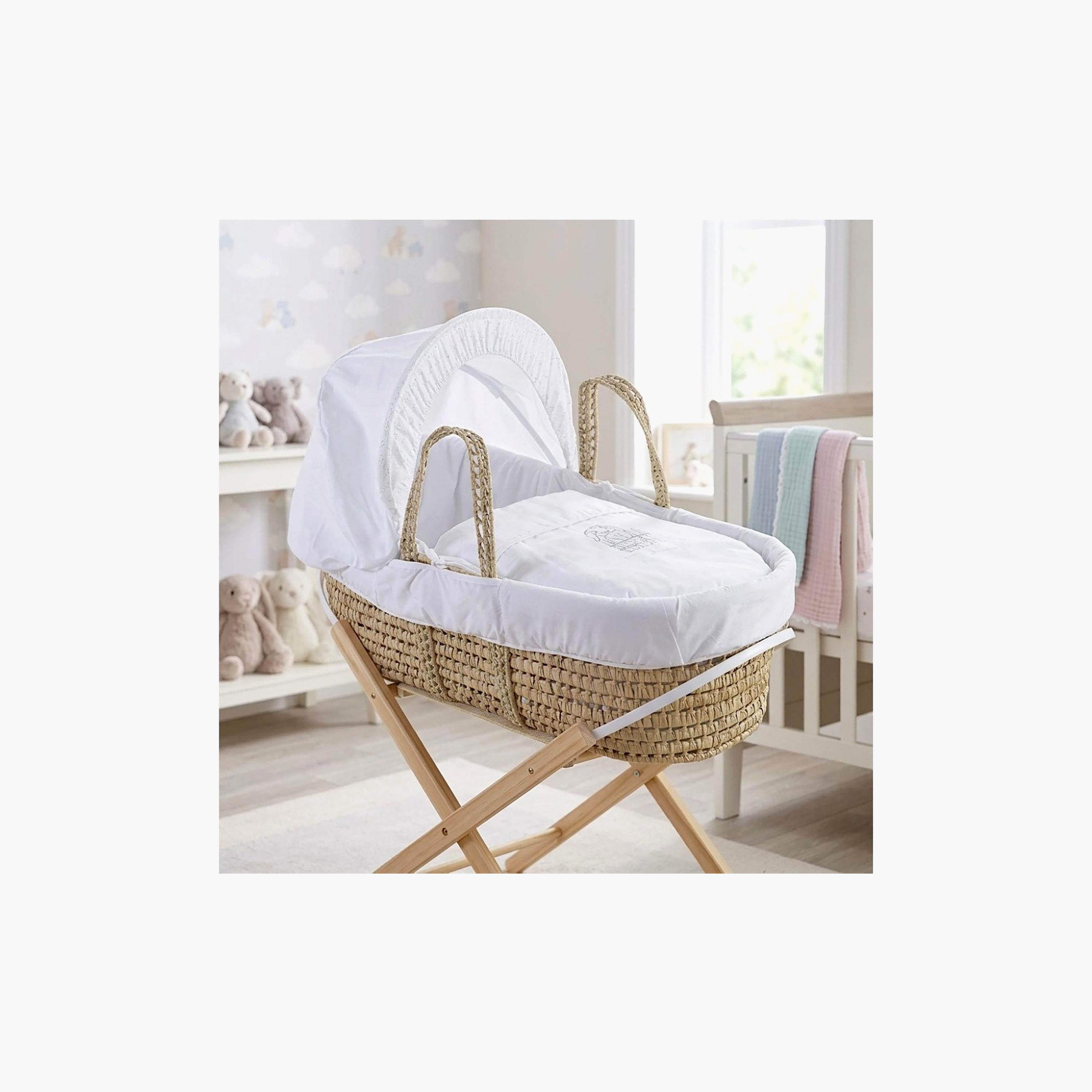 سرير نقّالة أوفر ذا فينس مع حامل أوبال قابل للطي من كيندر فالي-baby-nursery-furniture-mosesbaskets-image-5