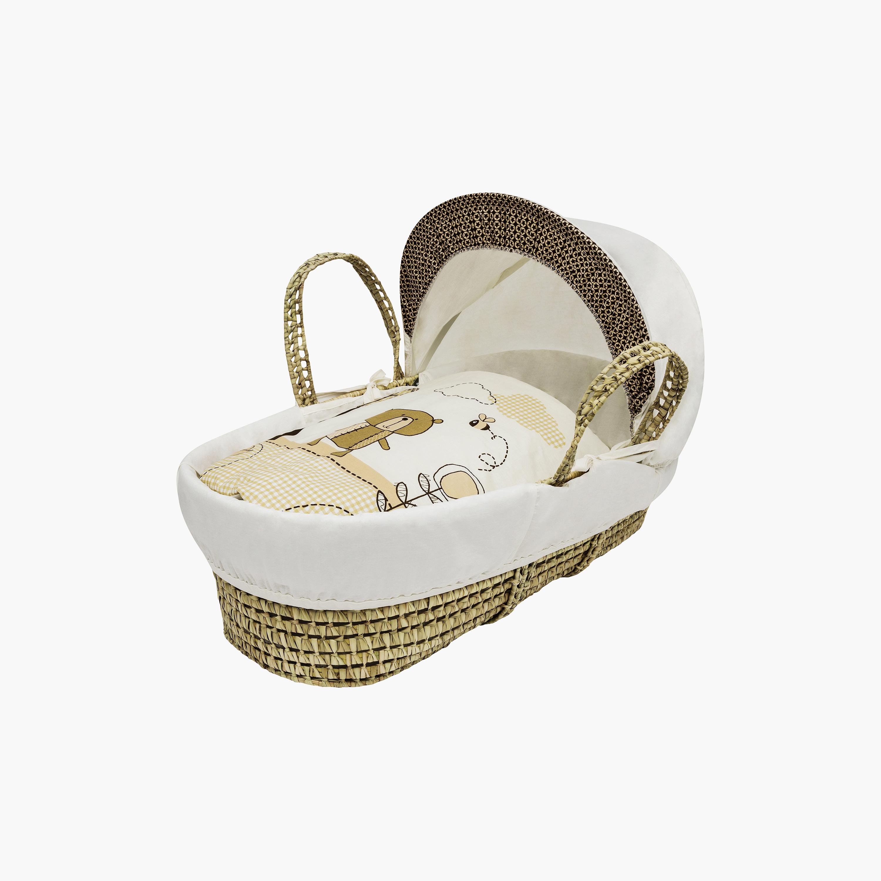 سلة نوم موسى للمغامرات من كيندر فالي بتصميم تيد-baby-nursery-furniture-mosesbaskets-image-1