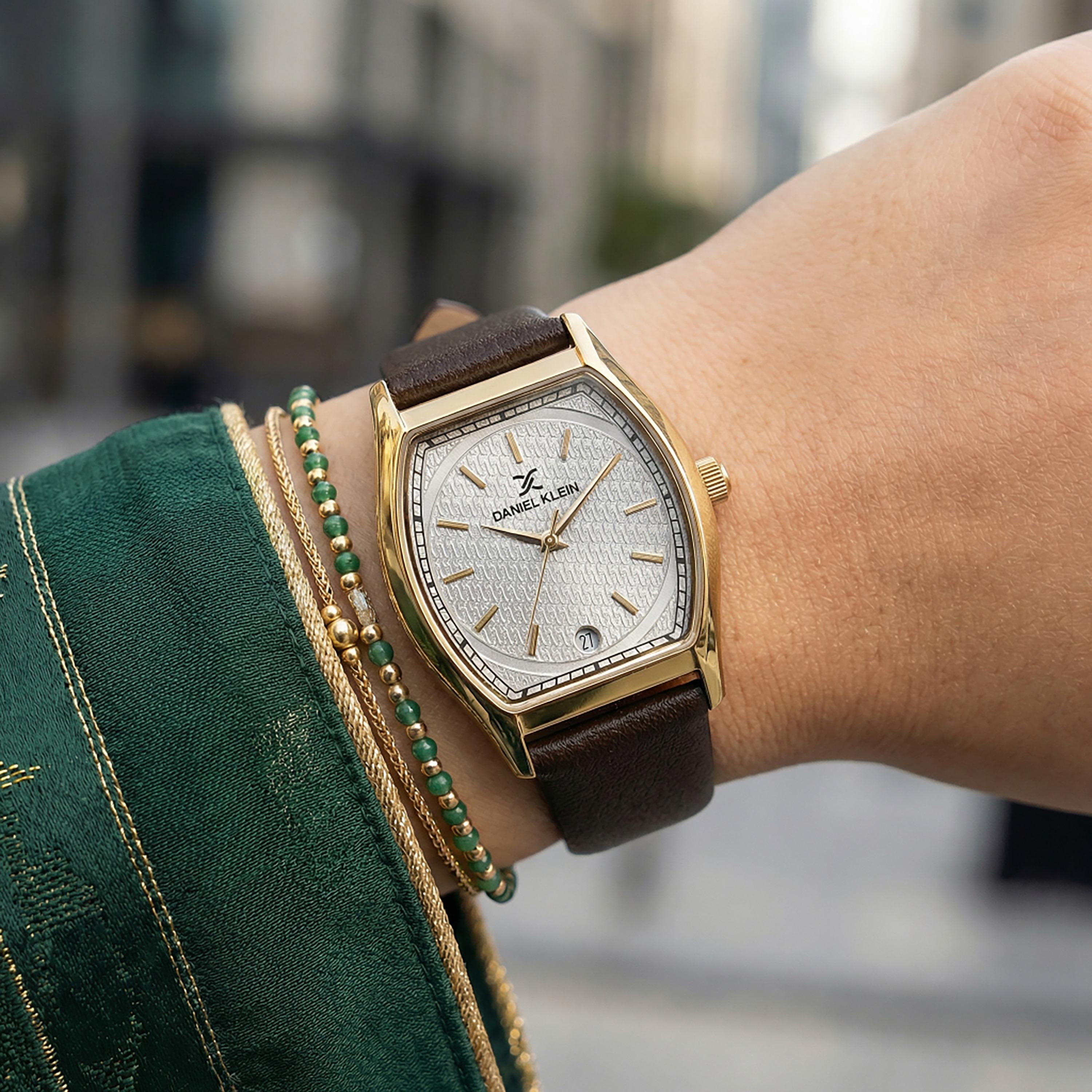 ساعة دانيال كلاين الفاخرة للنساء، مصنوعة من الجلد البني الداكن | DK.1.14152-2-women-watchesandjewellery-watches-image-3