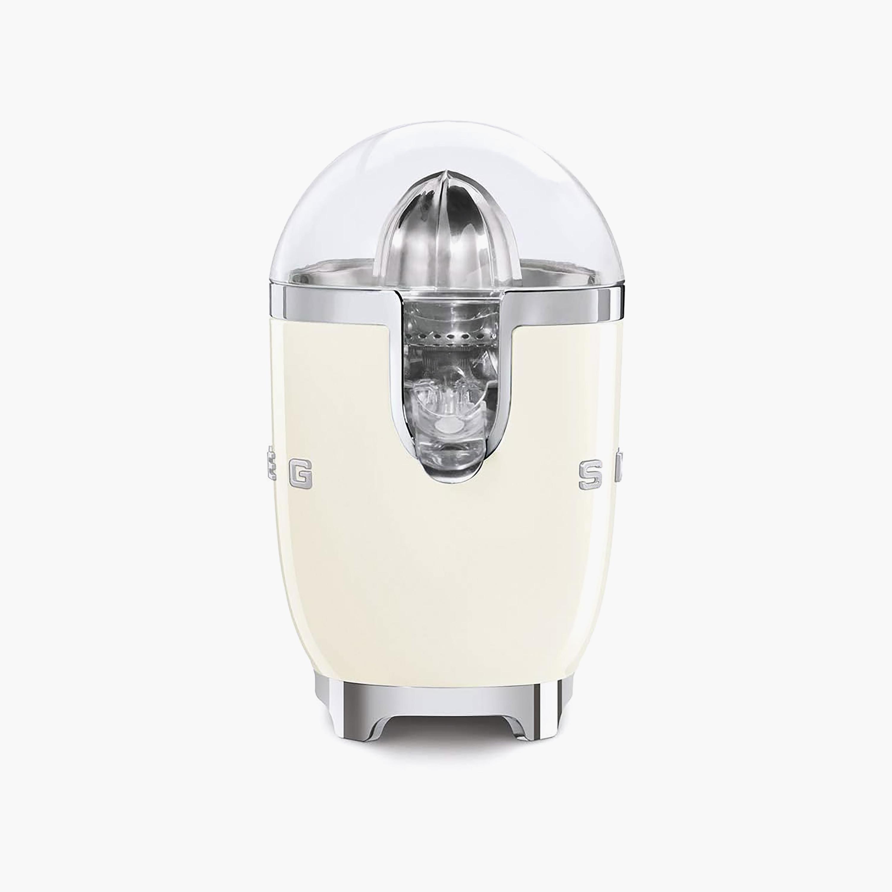 Smeg 50s Retro Citrus Juicer Cream | CJF11CRUK-PROMO_EMAX_AE_ADIB_240926-image-4