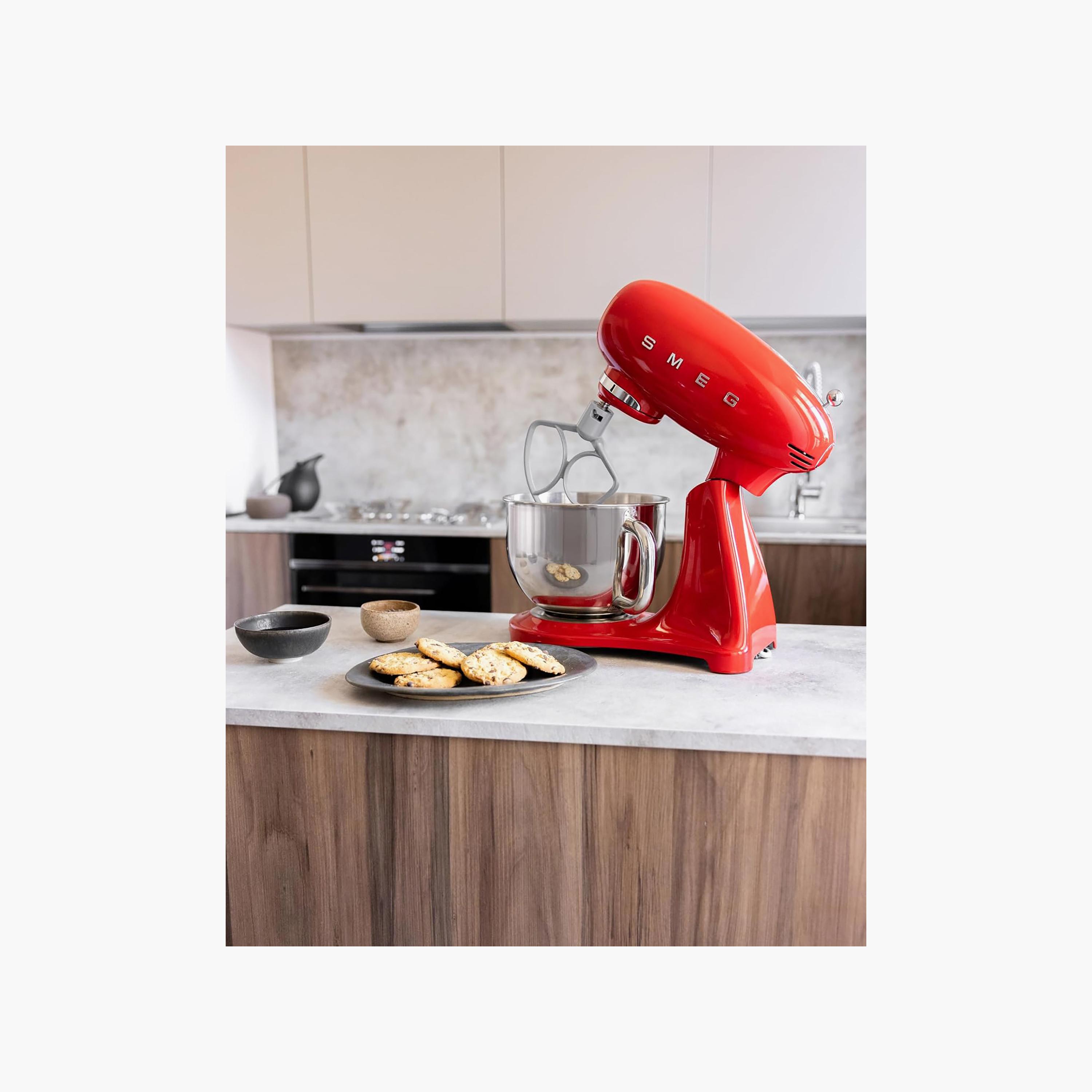 Smeg Stand Mixer Red | SMF05RDUK-PROMO_EMAX_AE_ADIB_240926-image-7