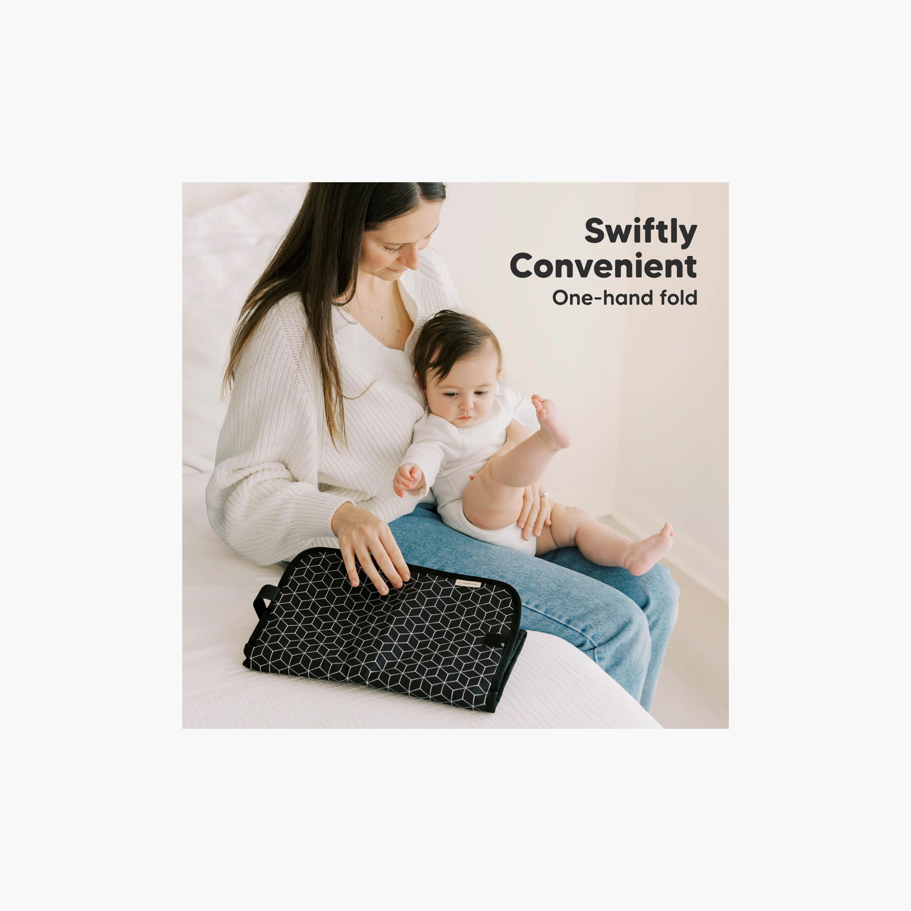 مفرش تغيير حفاضات سويفت من كيابيبيز-baby-diapering-changingmats-image-4