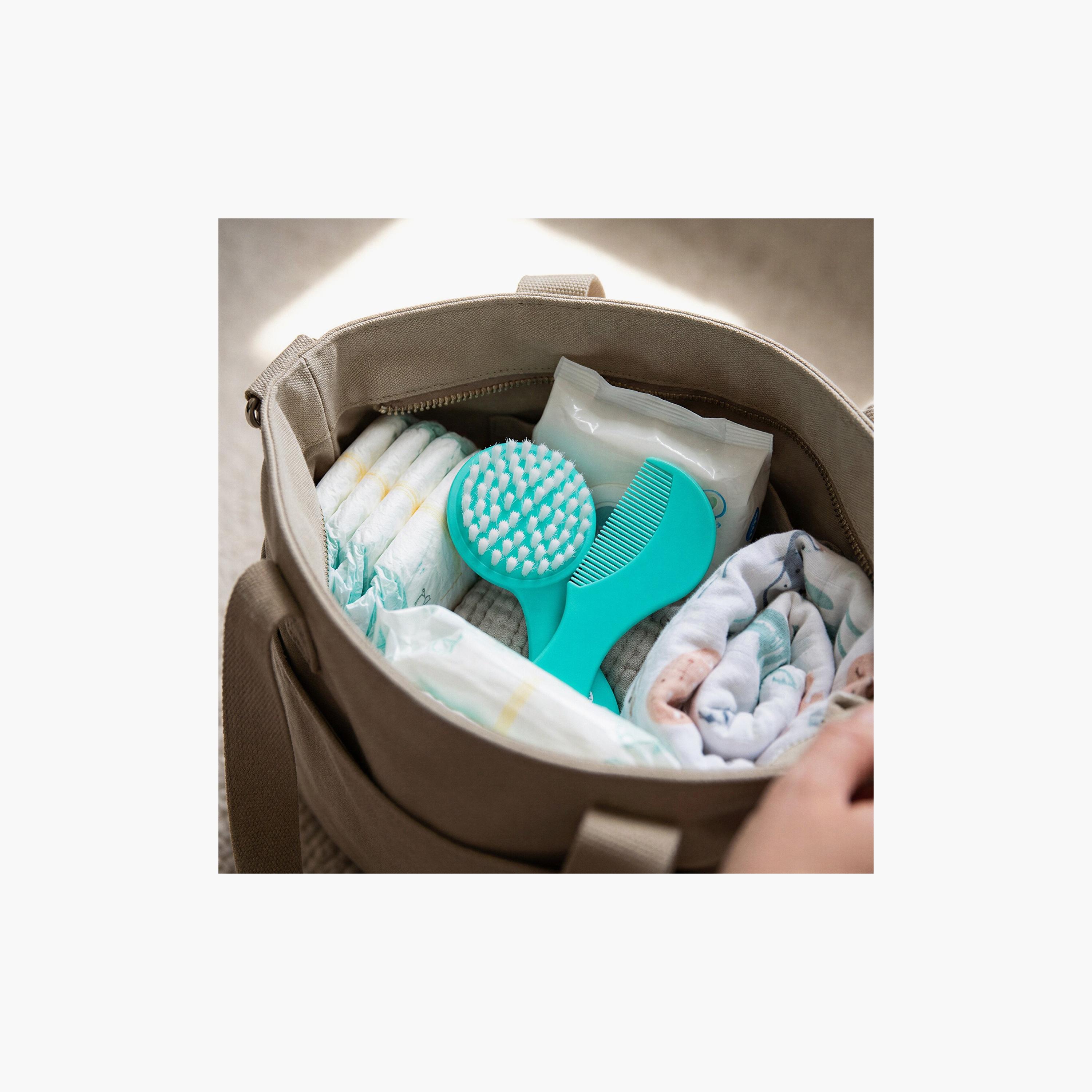 طقم فرشاة ومشط بلمسة ناعمة للأطفال من بلايجرو-baby-bathandcare-grooming-image-3