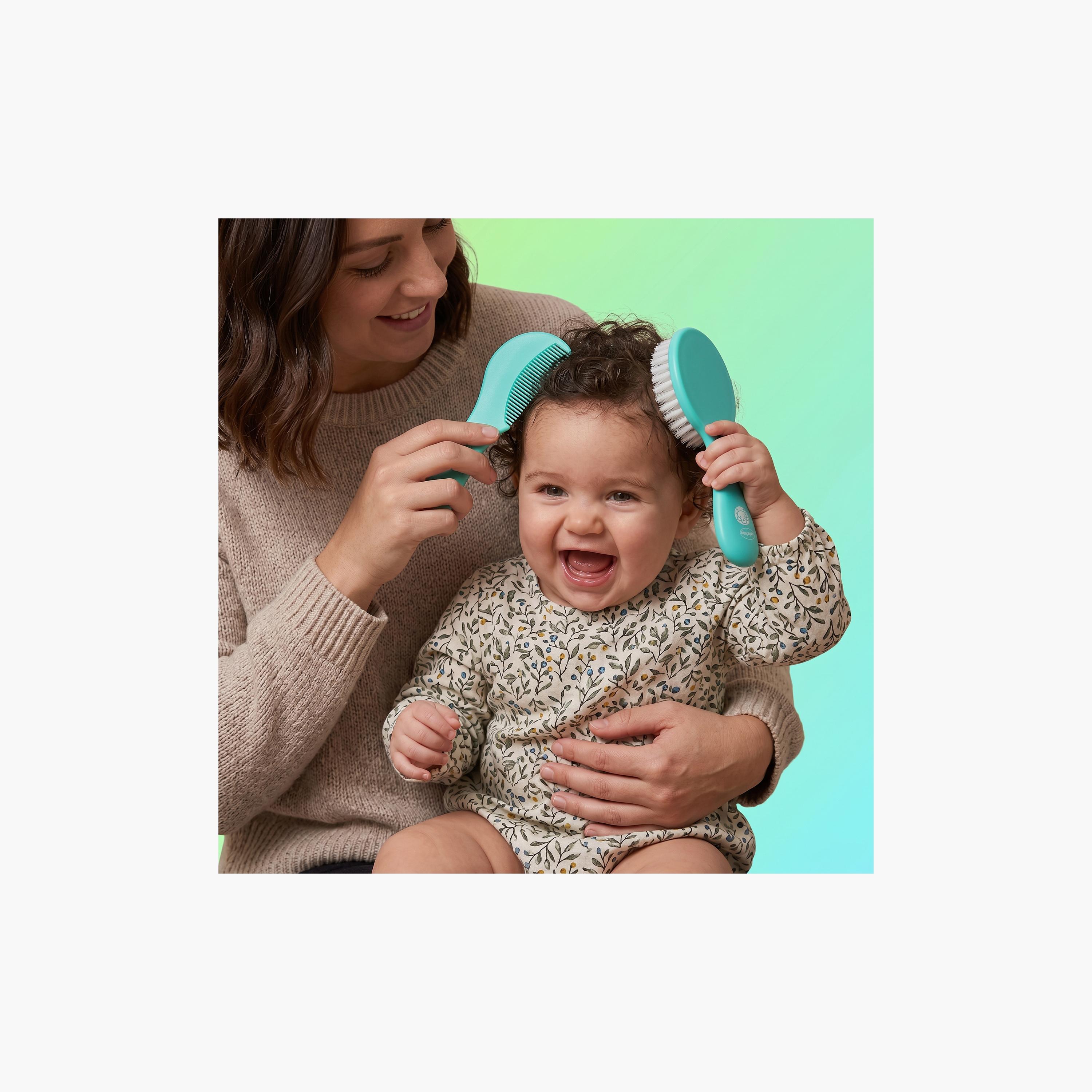 طقم فرشاة ومشط بلمسة ناعمة للأطفال من بلايجرو-baby-bathandcare-grooming-image-5