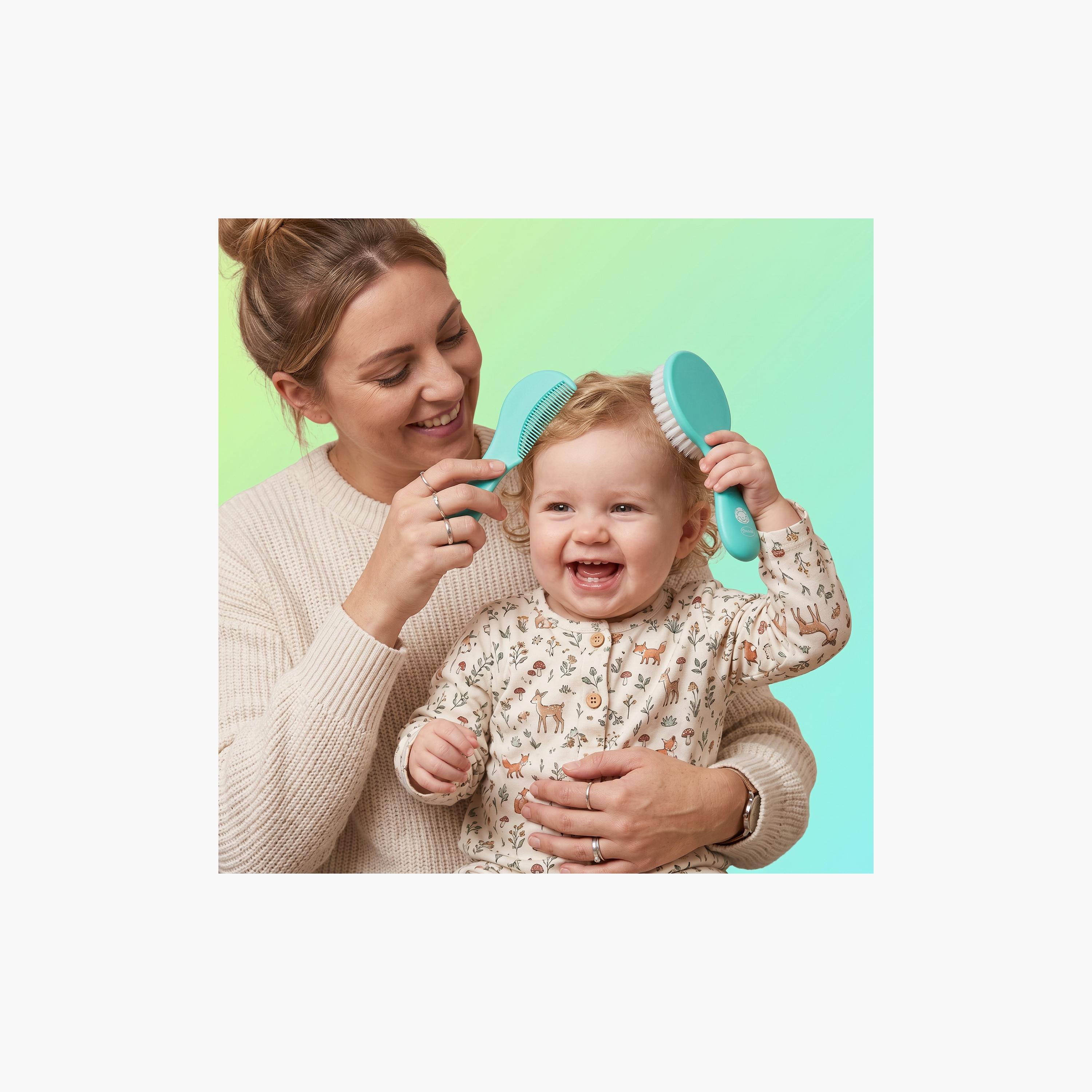 طقم فرشاة ومشط بلمسة ناعمة للأطفال من بلايجرو-baby-bathandcare-grooming-image-7