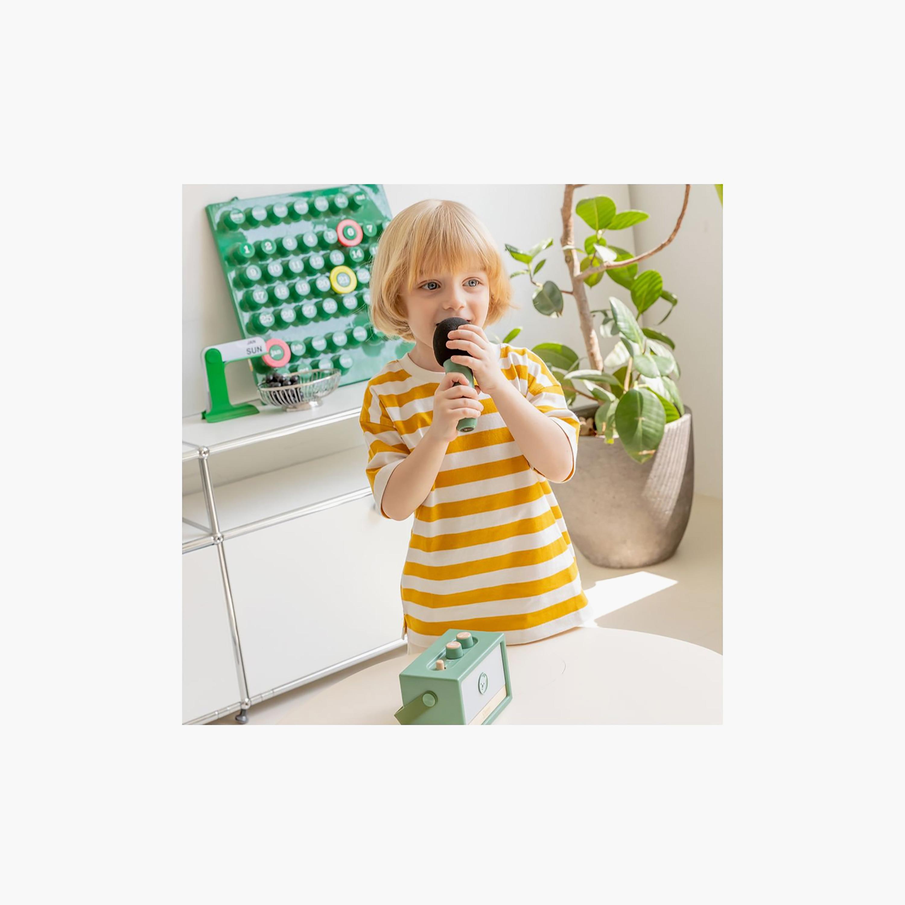 Classic World Wooden Mini Retro Tunes Karaoke Machine with Microphone Playset-toys-babyandtoddlertoys-learningtoys-image-6