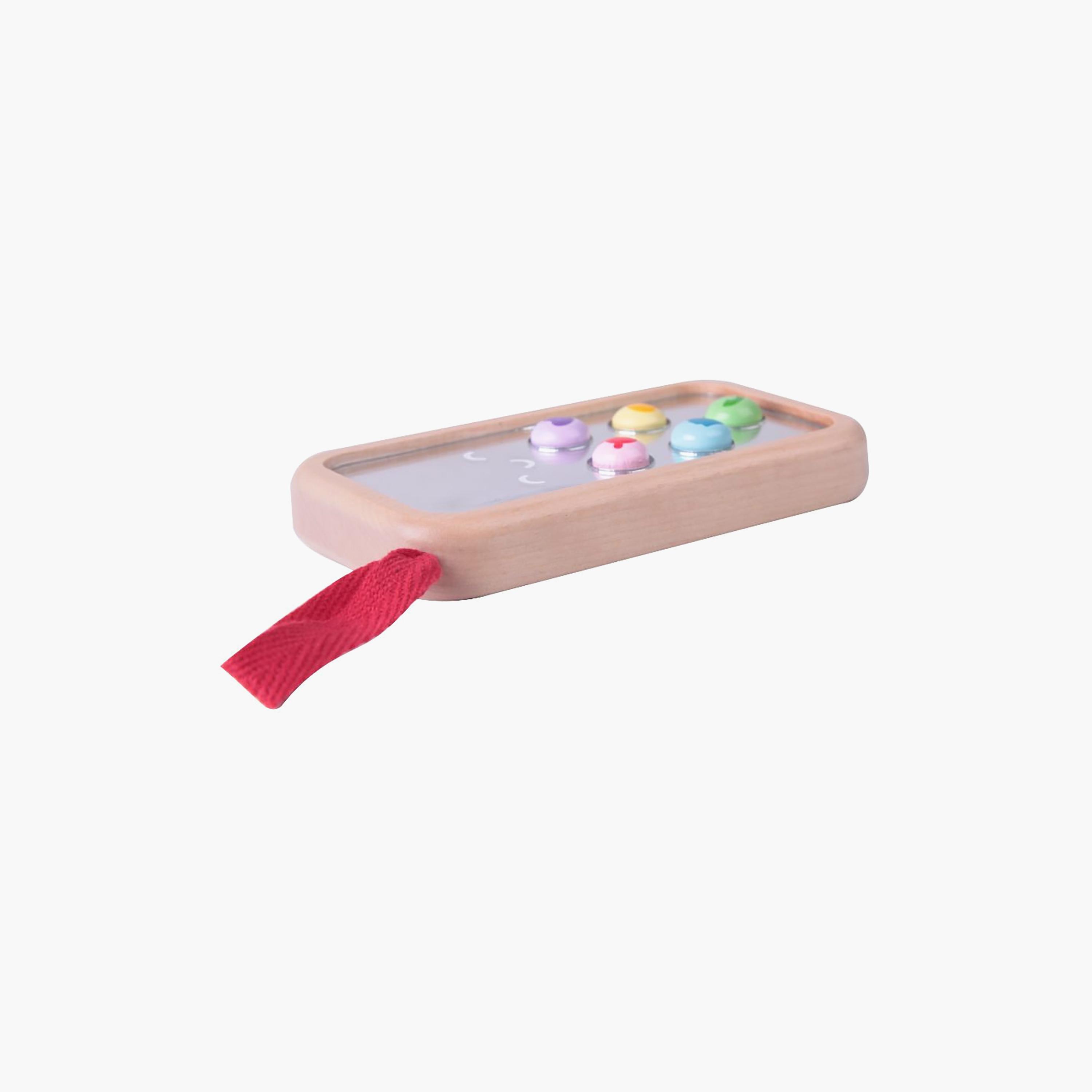 لعبة هاتف خلوي خشبي "أول هاتف لي" من كلاسيك وورلد-toys-babyandtoddlertoys-learningtoys-image-3